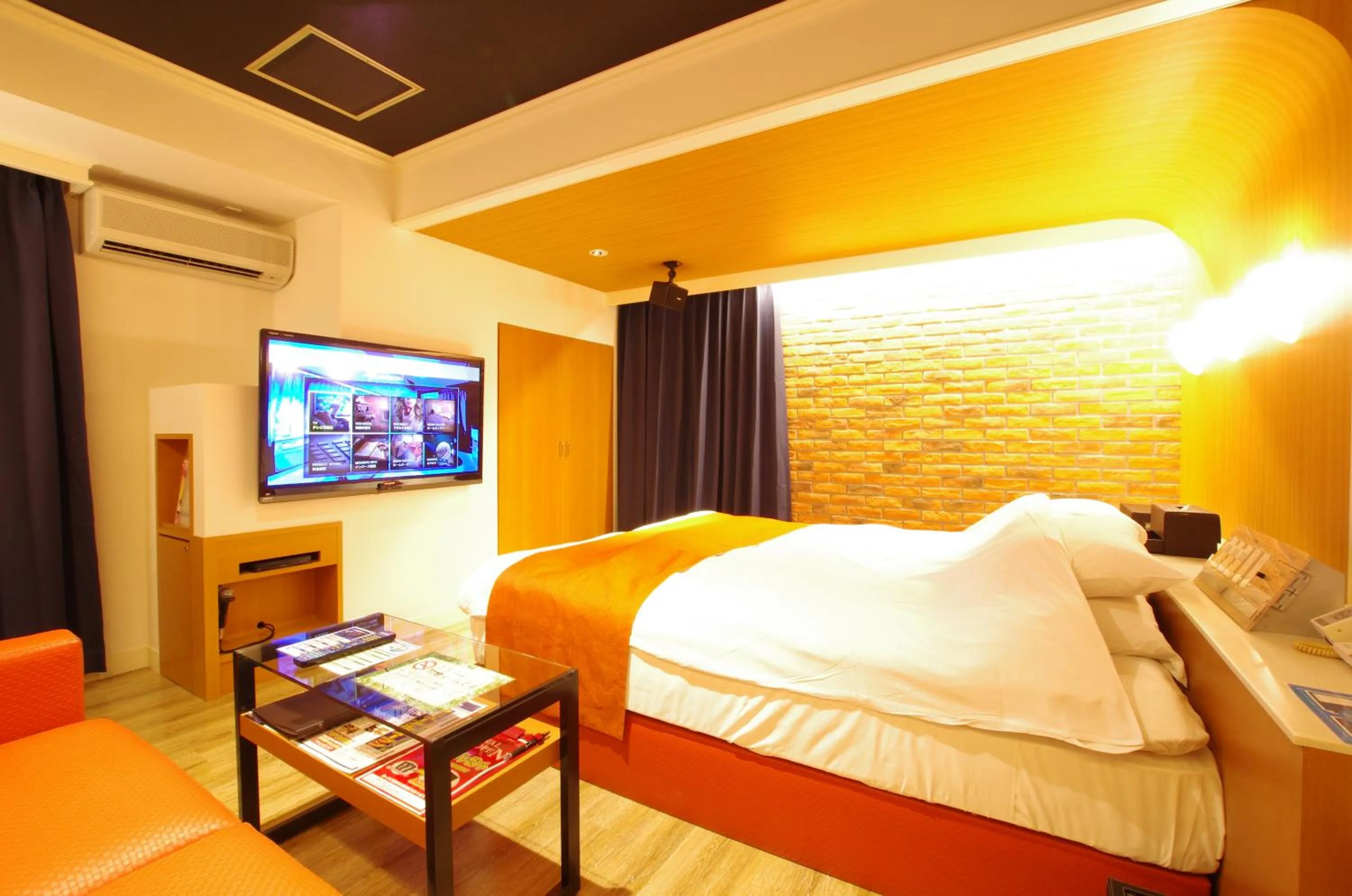 Photo of the whole room, Bed in BlueHotel sju(:)pri:m (Adult Only)