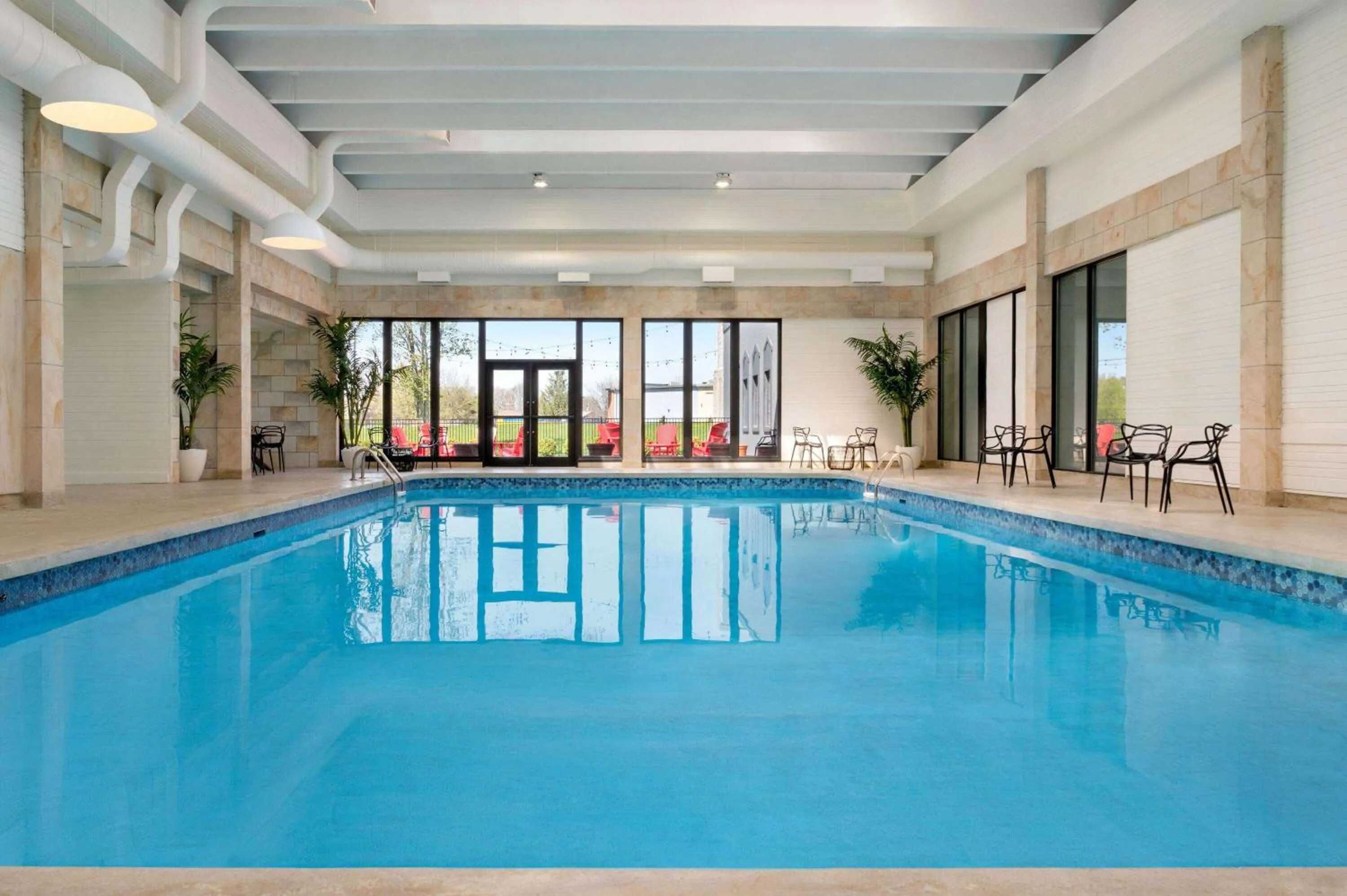 Swimming pool in Ramada by Wyndham Cornwall
