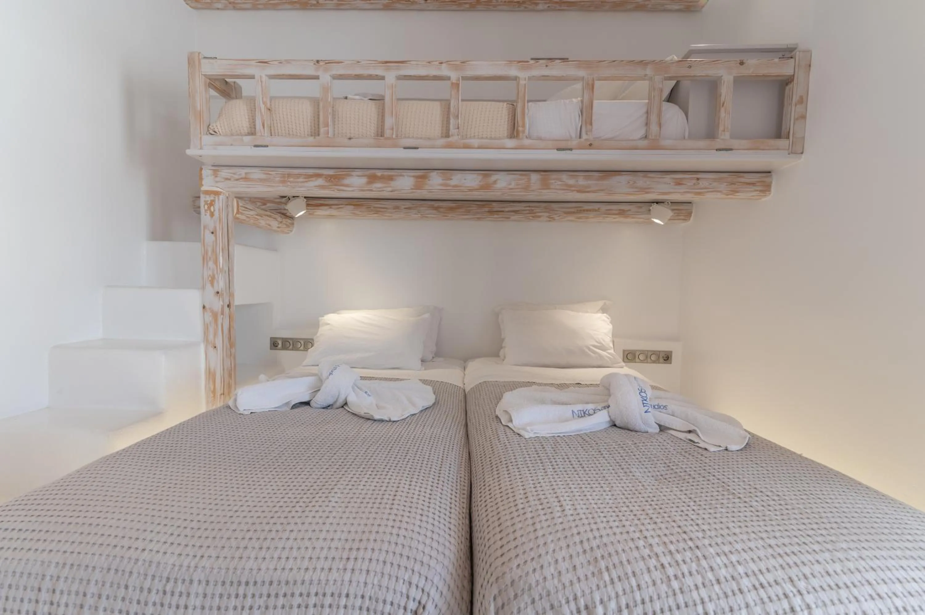 Bedroom, Bed in Nikos Apartments and Studios