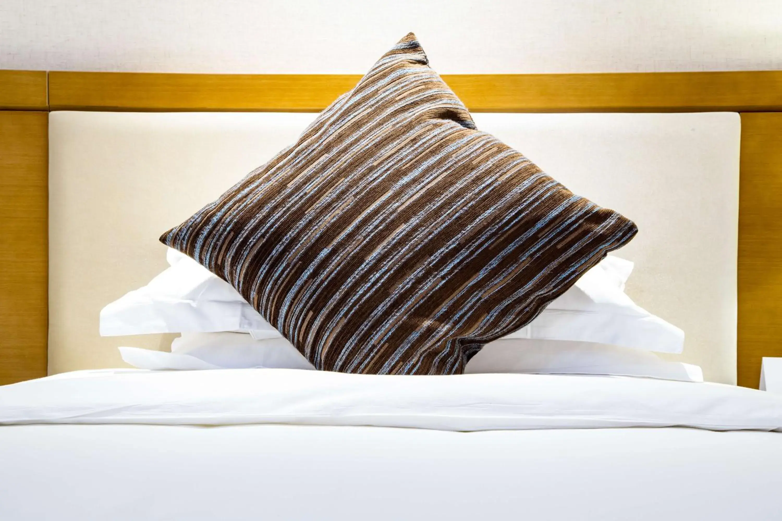 Executive Twin Room with Two Twin Beds - Non-Smoking in Ramada Encore Wuhan Executive Twin Room with Two Twin Beds - Non-Smoking in Ramada Encore Wuhan