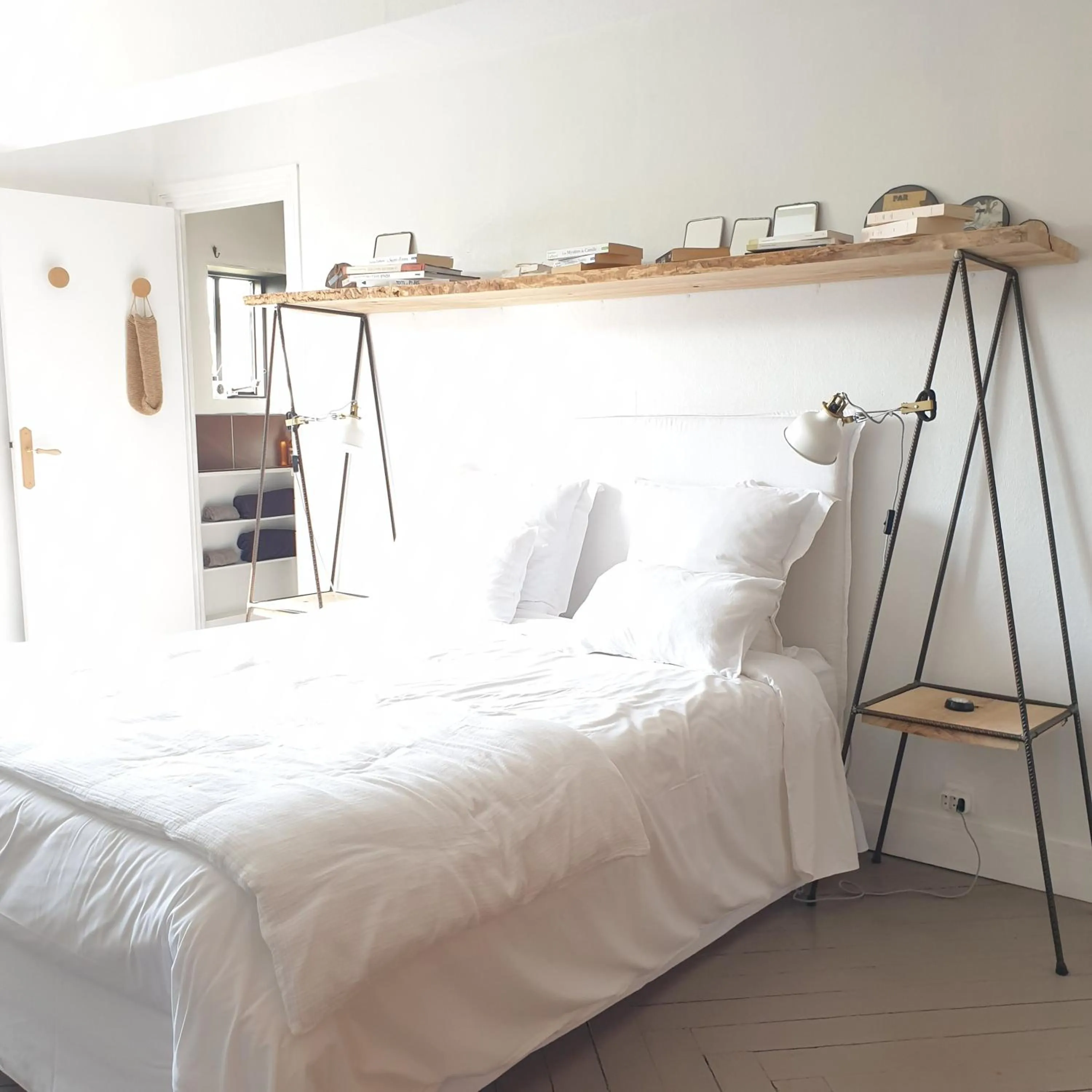 Bed in Par Hasard ou pas