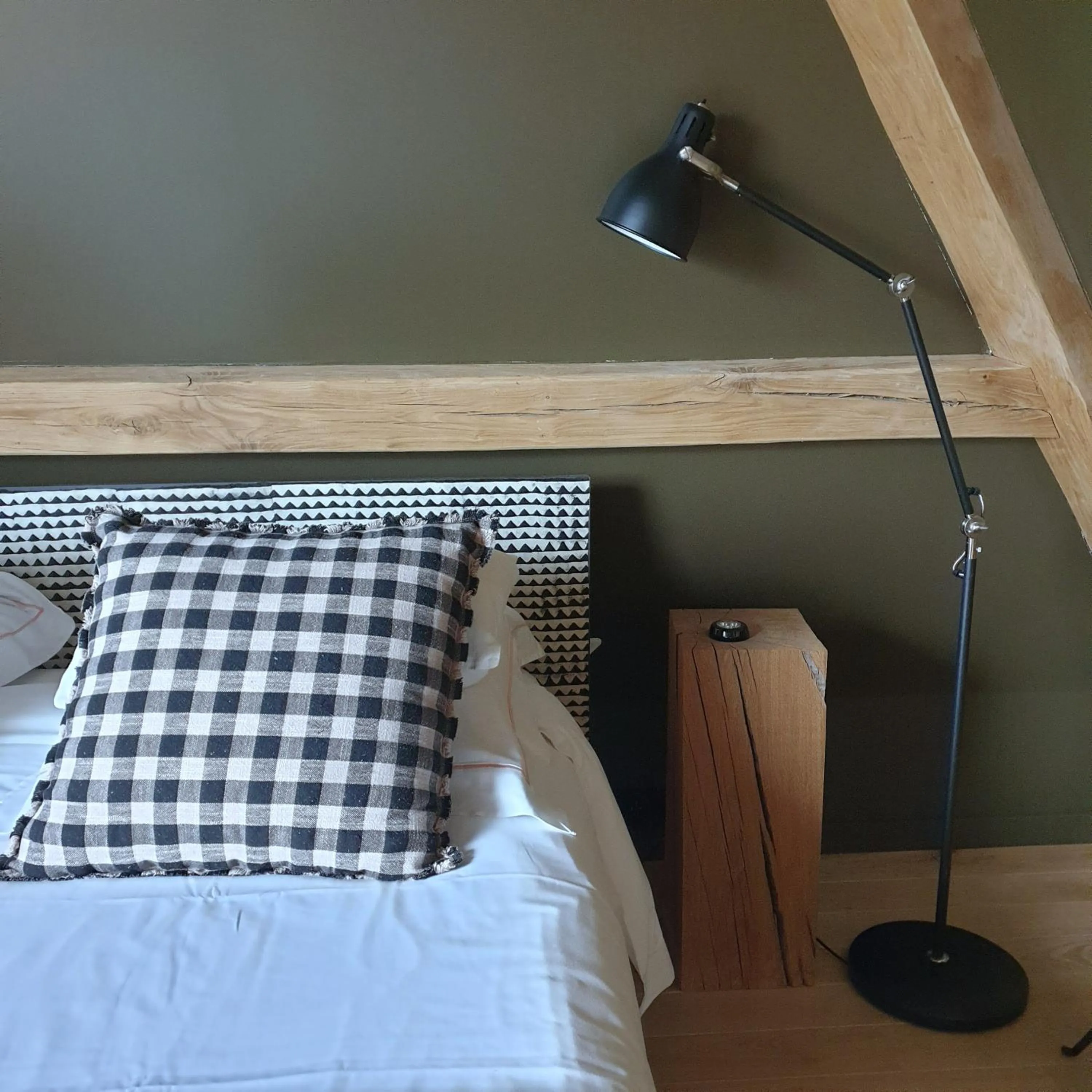 Bed in Par Hasard ou pas