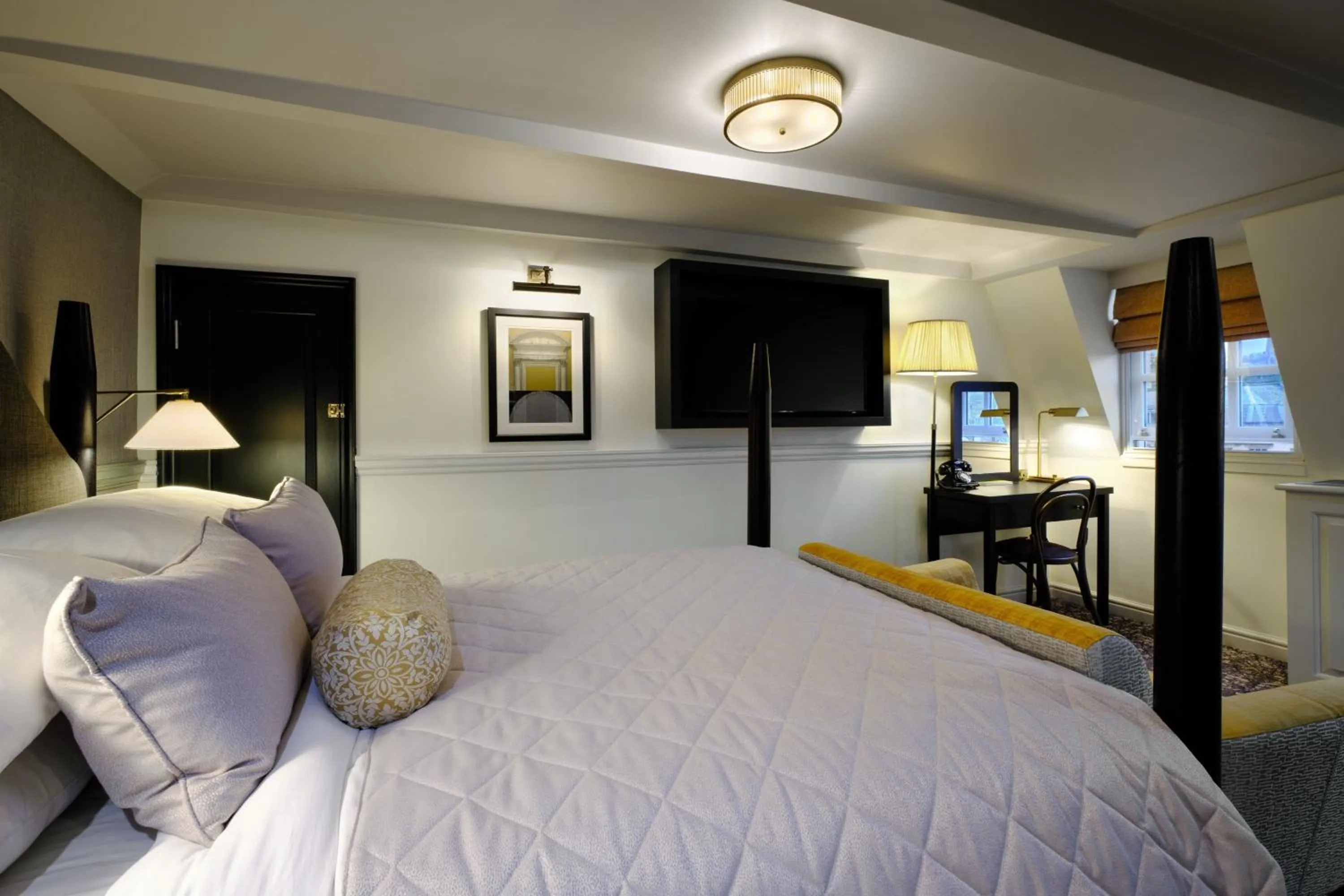 Photo of the whole room, Bed in Abbey Hotel Bath, a Tribute Portfolio Hotel