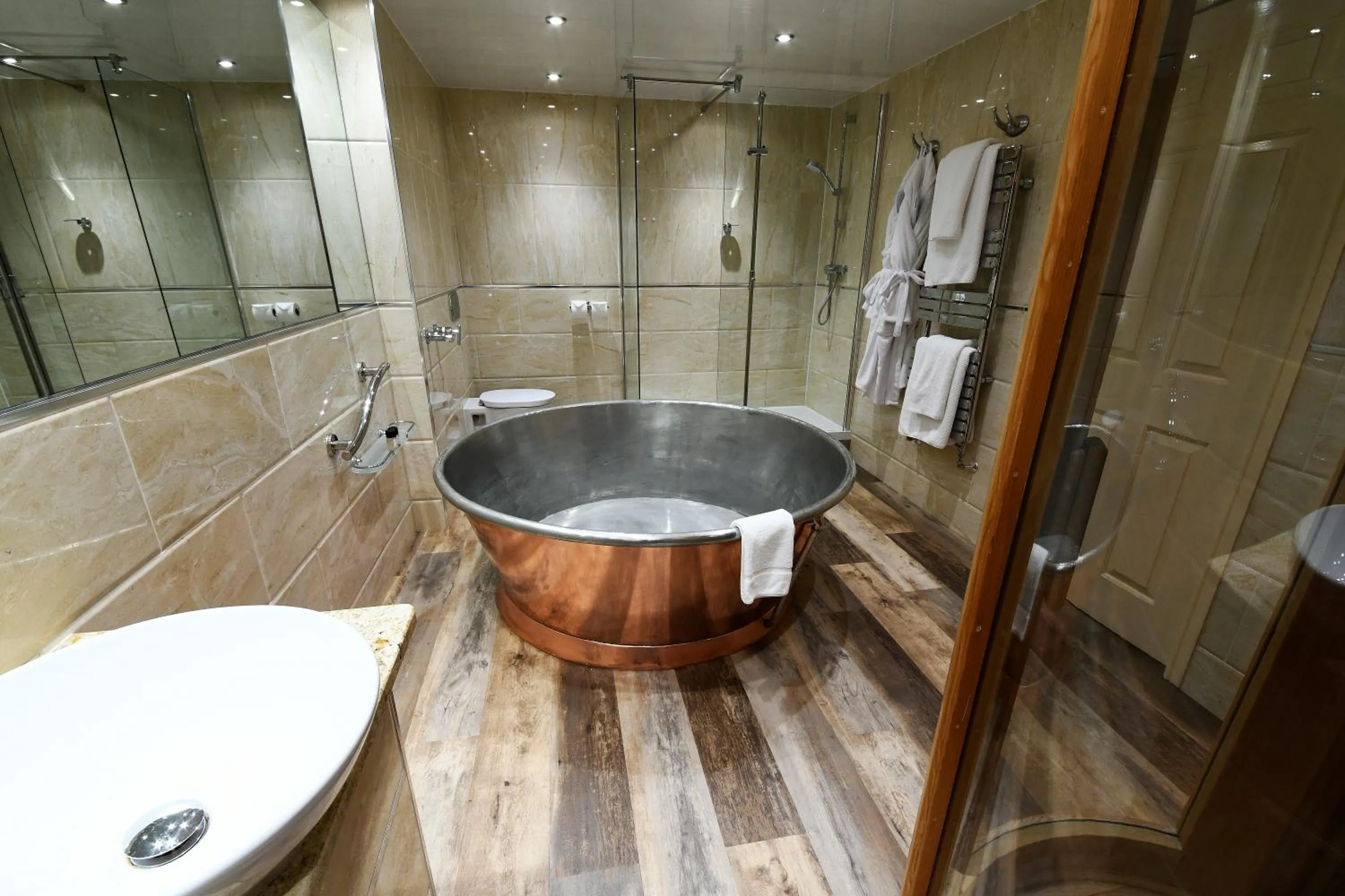 Bathroom in Best Western Premier Doncaster Mount Pleasant Hotel