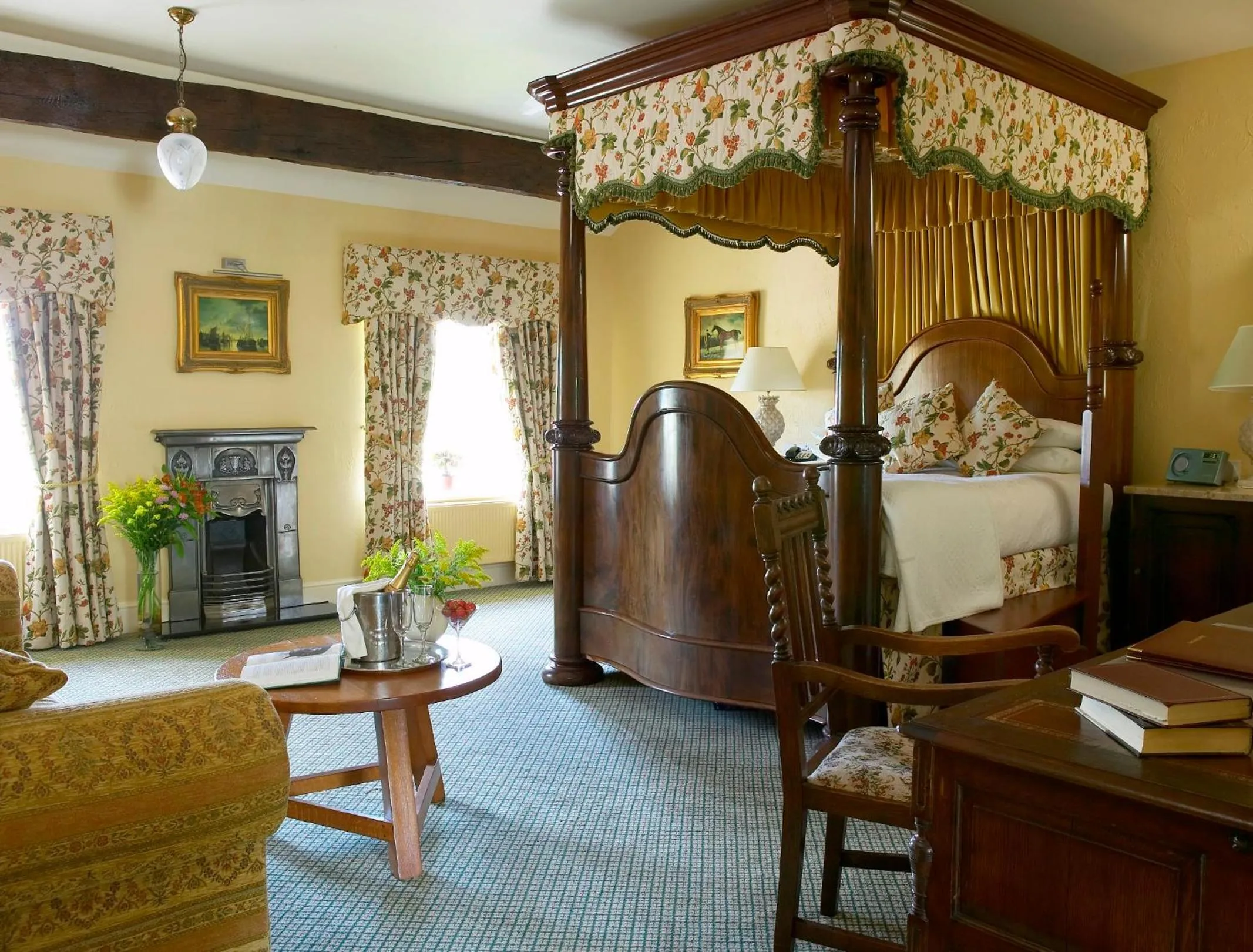 Photo of the whole room in Best Western Premier Doncaster Mount Pleasant Hotel