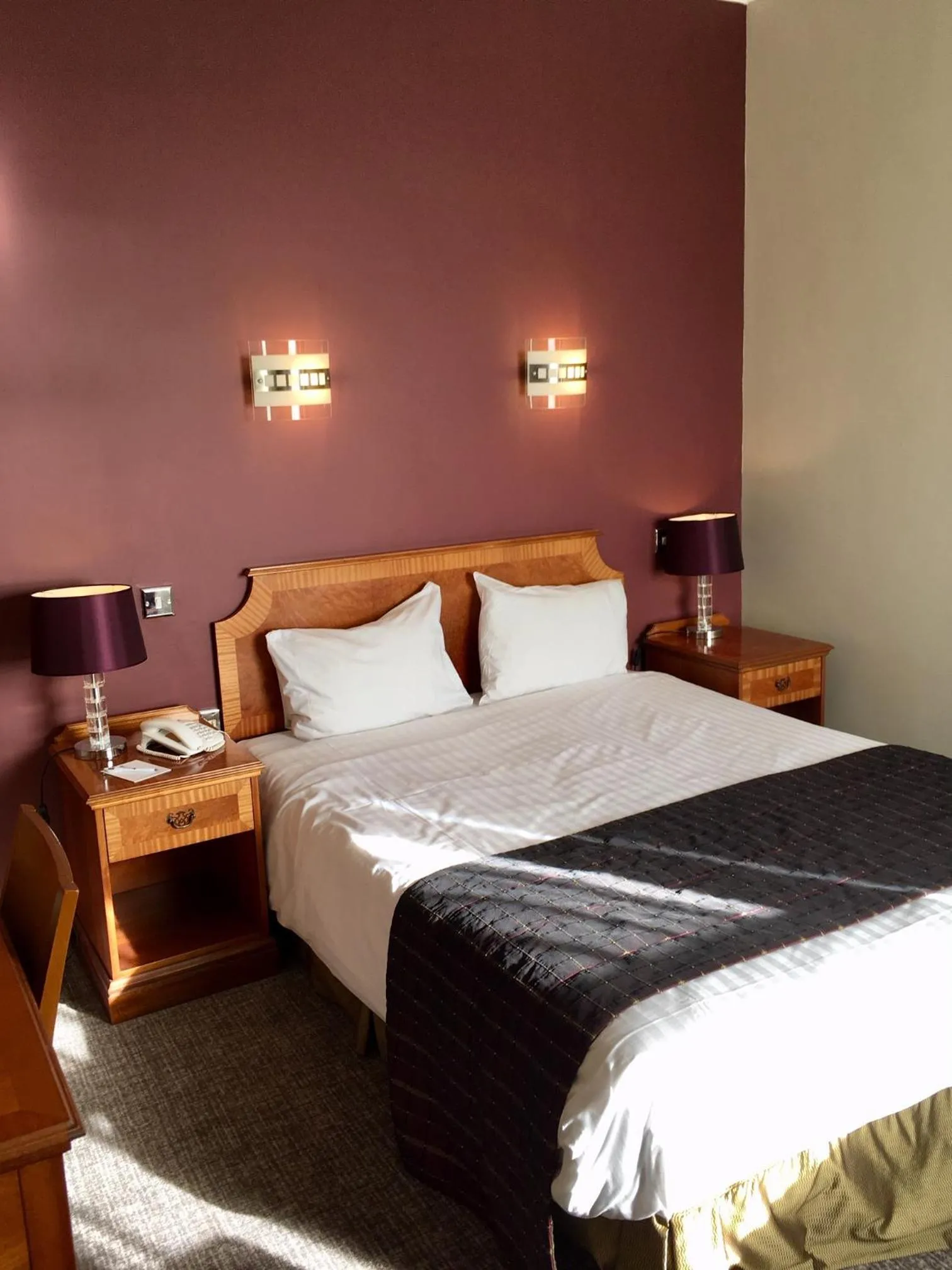 Bedroom, Bed in Best Western Aberavon Beach Hotel
