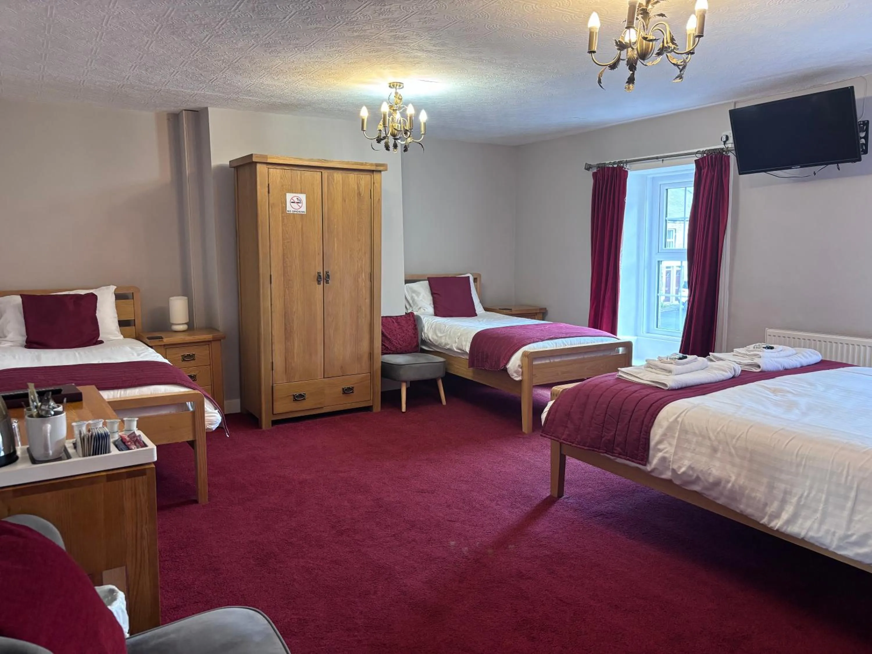 Bed in Three Wheat Heads