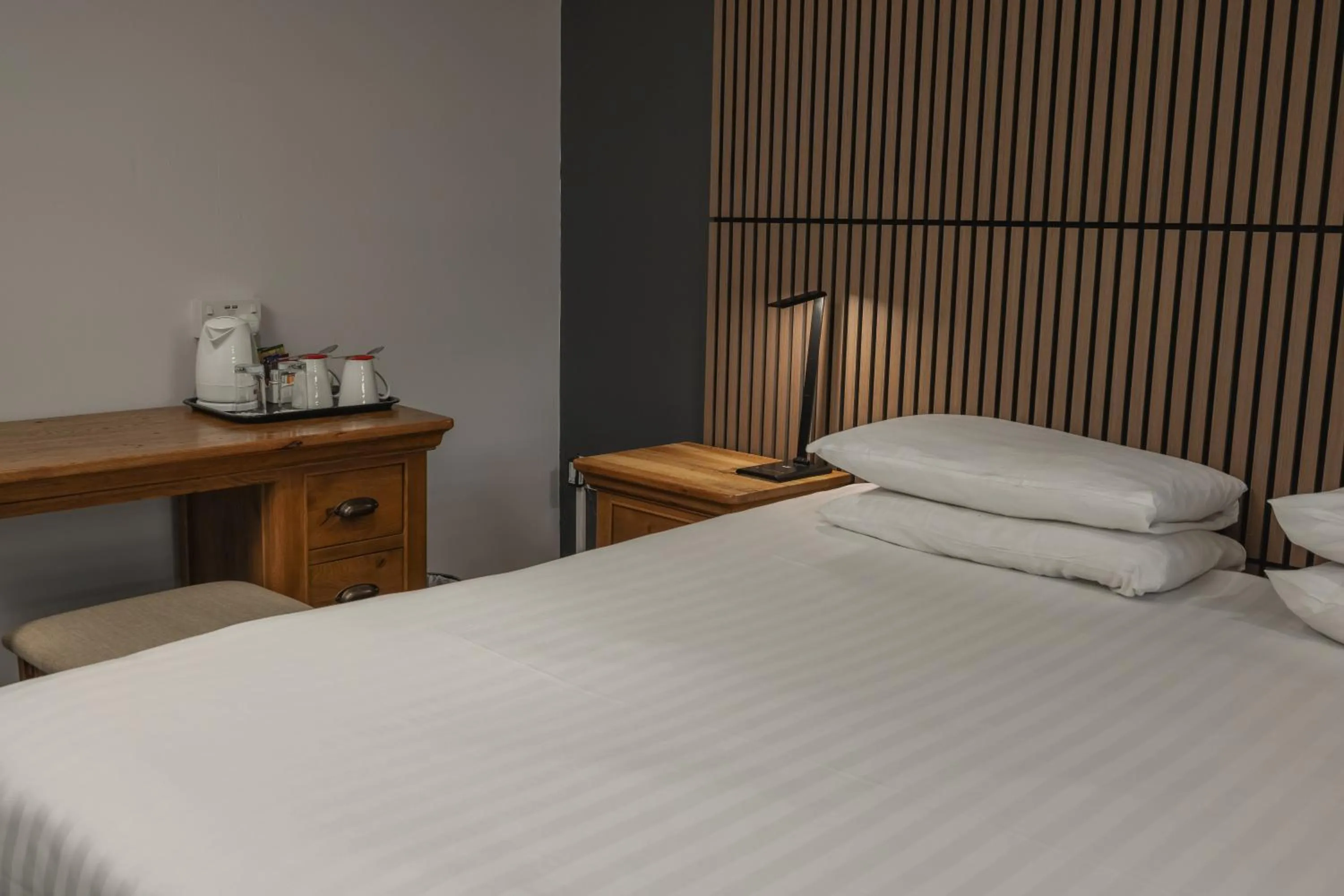 Bed in Best Western Claydon Hotel