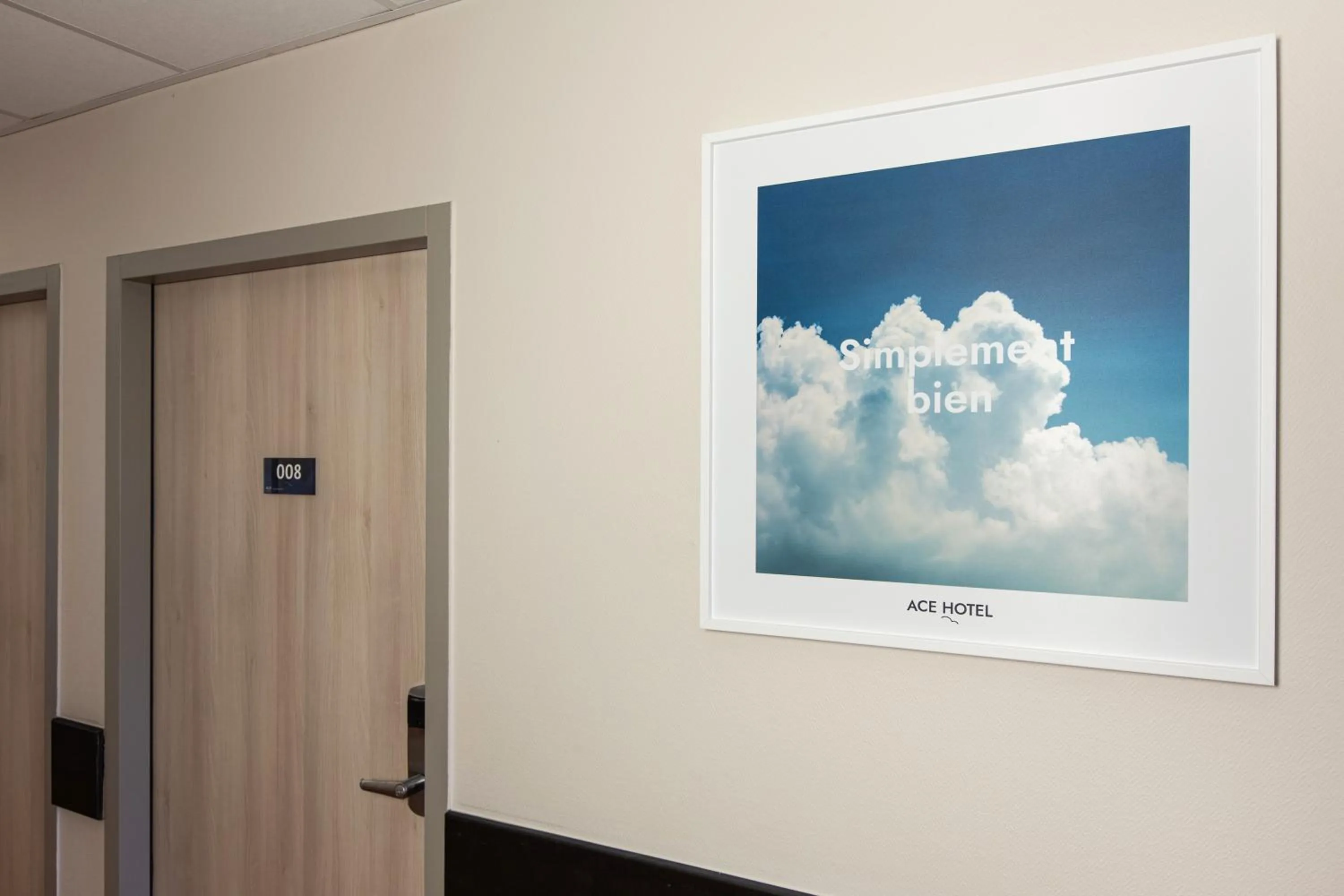 Decorative detail in Ace Hôtel Chartres