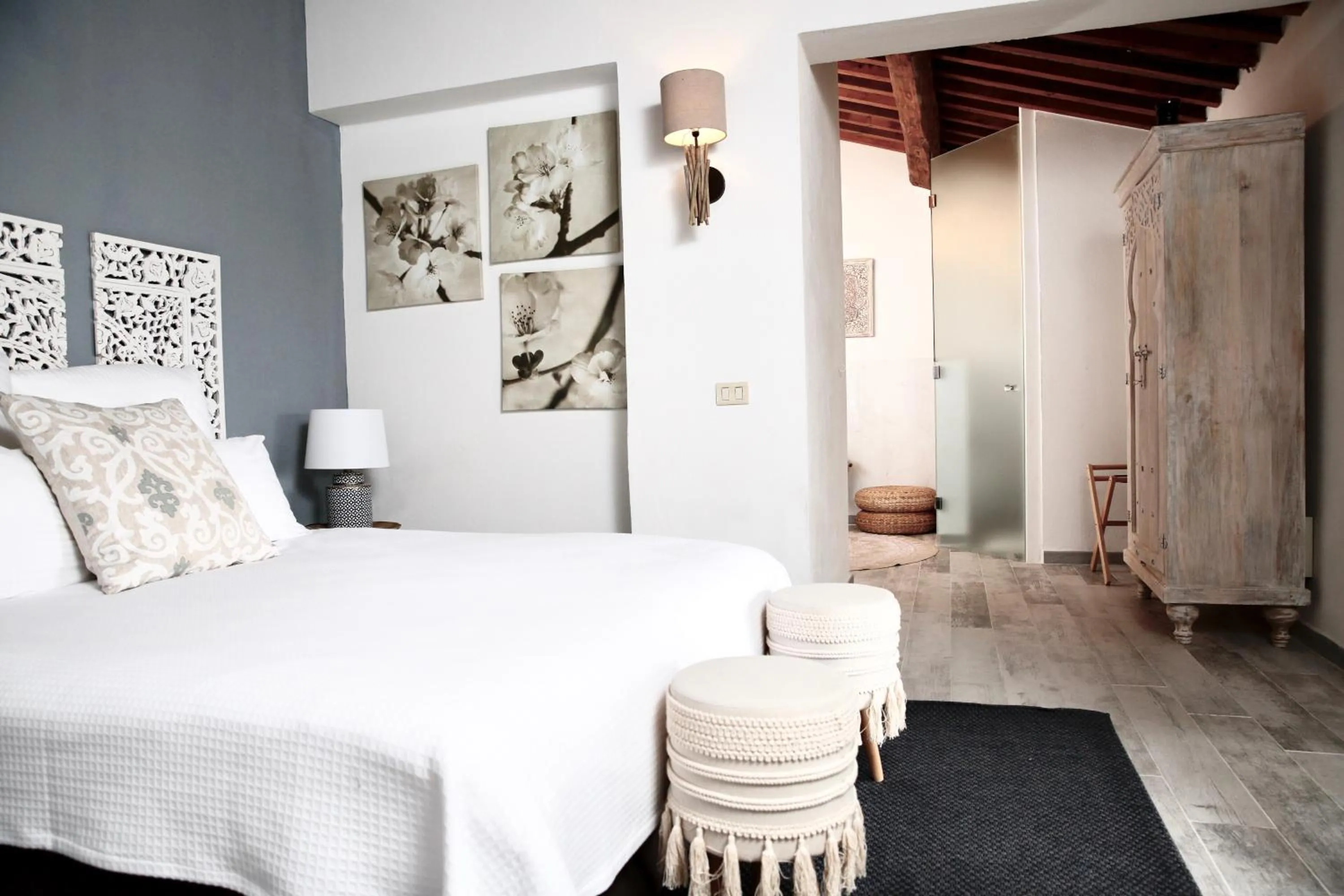 Photo of the whole room in Dojo Bianco