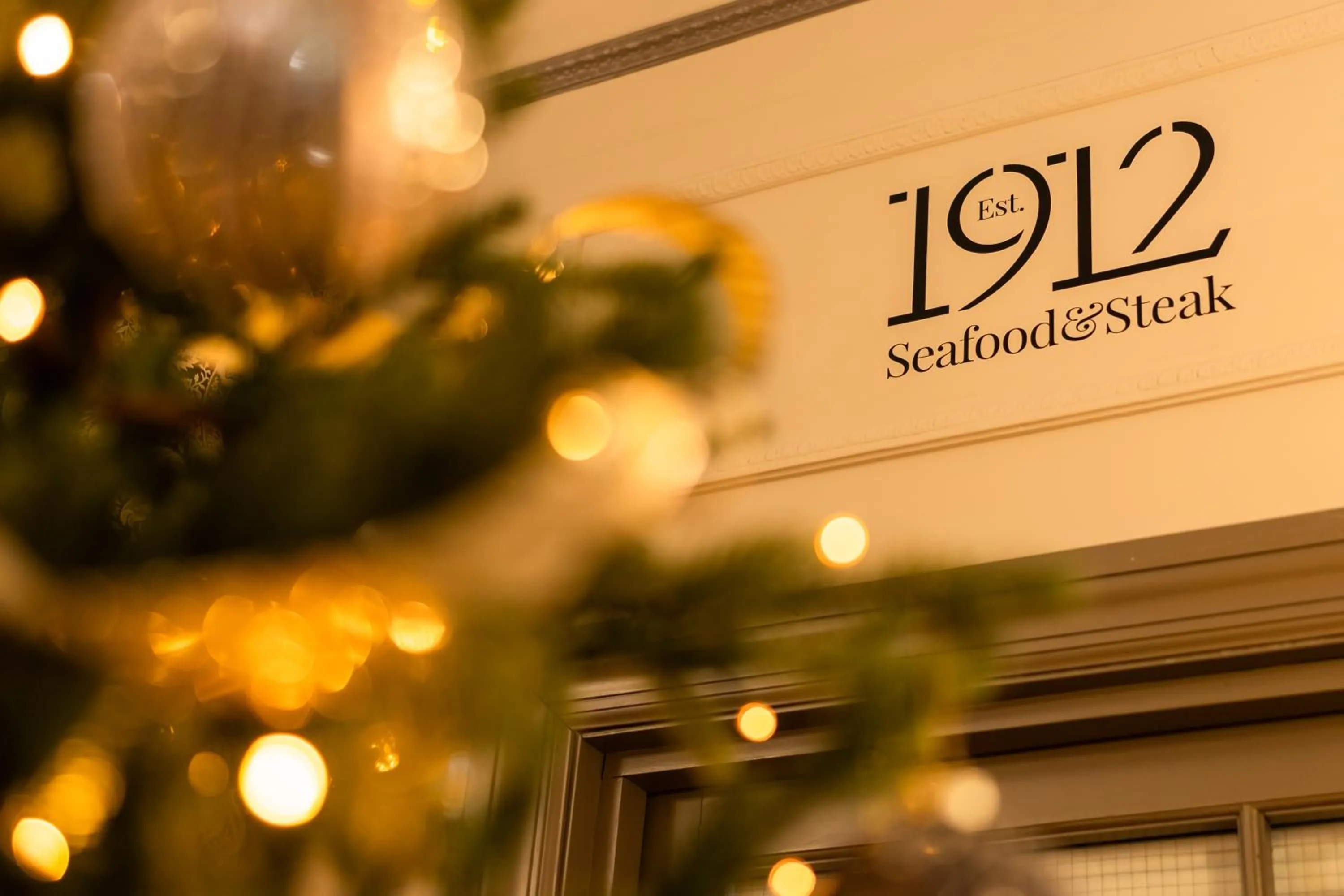 Entertainment in The Lansdowne, Eastbourne