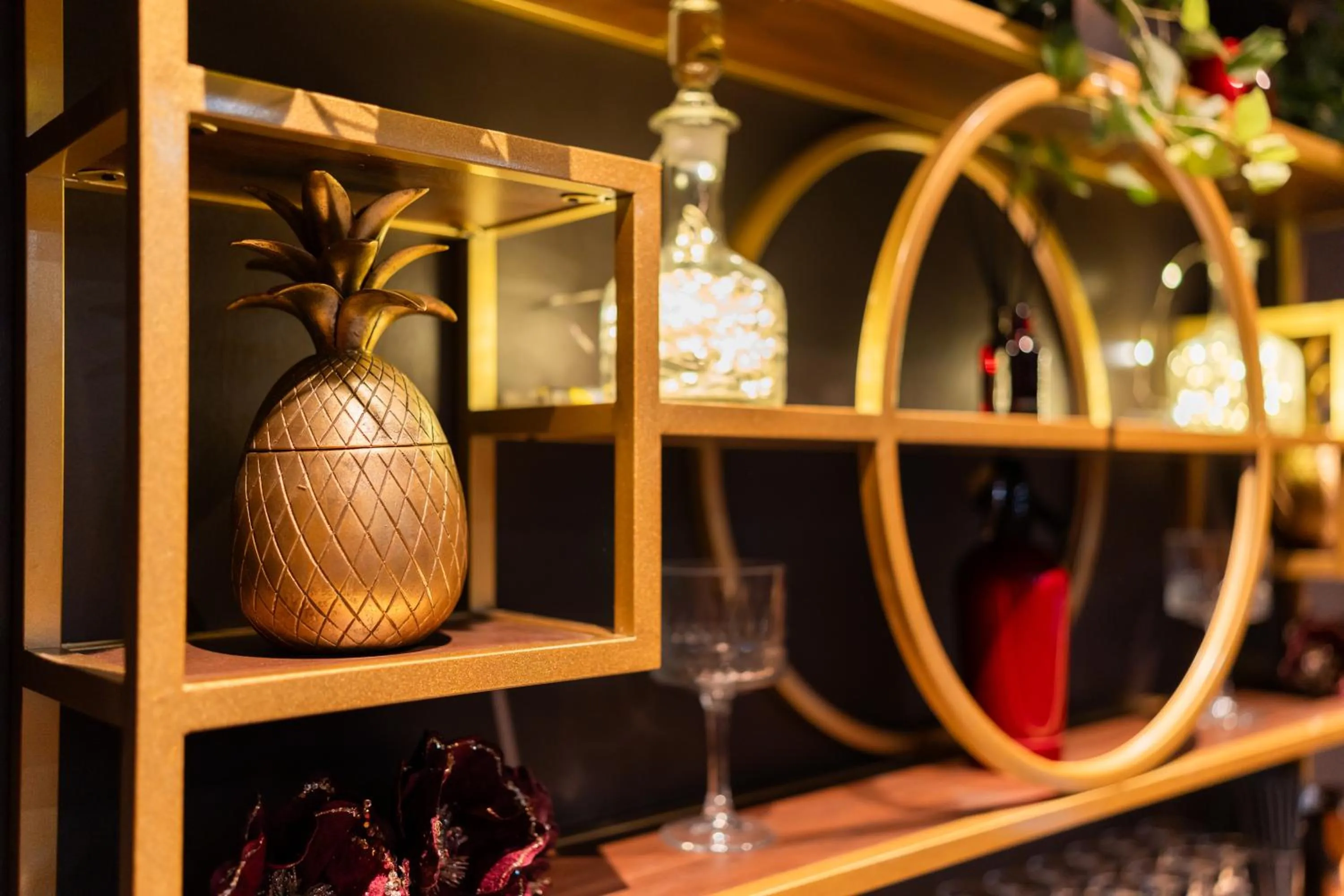 Entertainment in The Lansdowne, Eastbourne