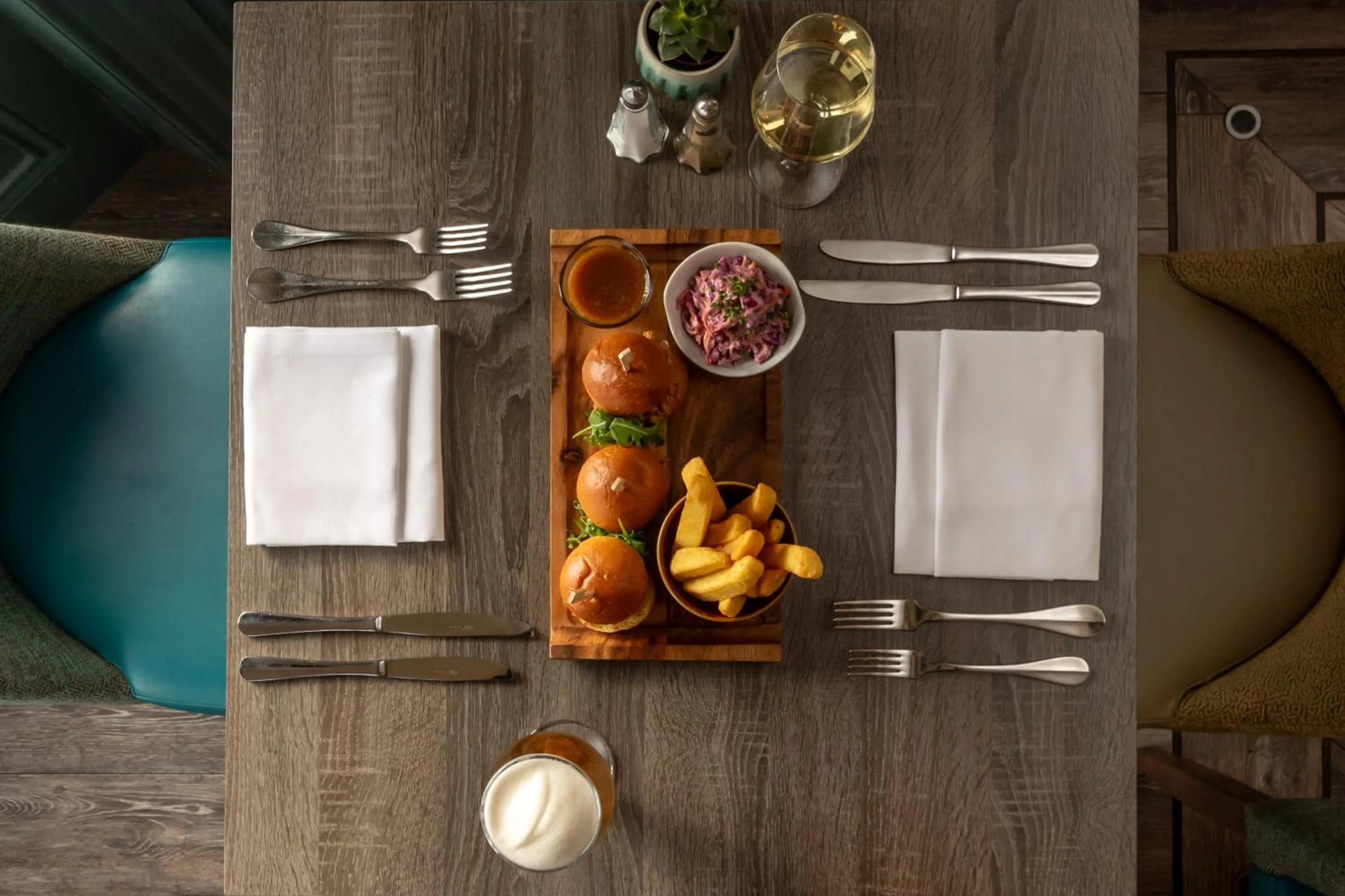 Food and drinks in The Lansdowne, Eastbourne