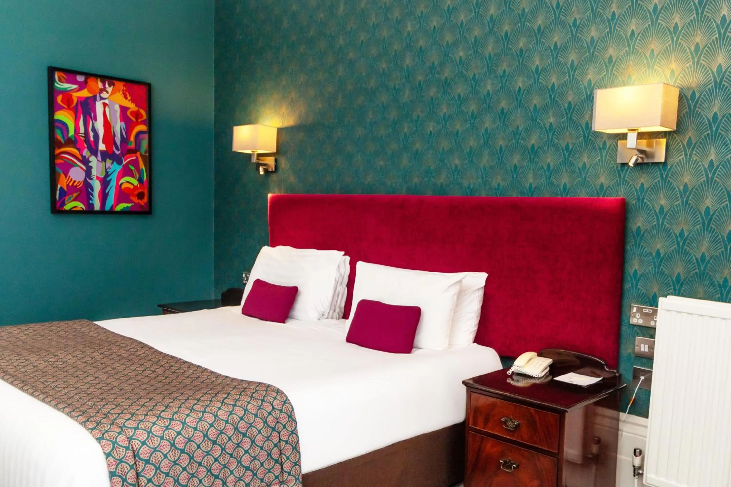 Bedroom, Bed in The Lansdowne, Eastbourne