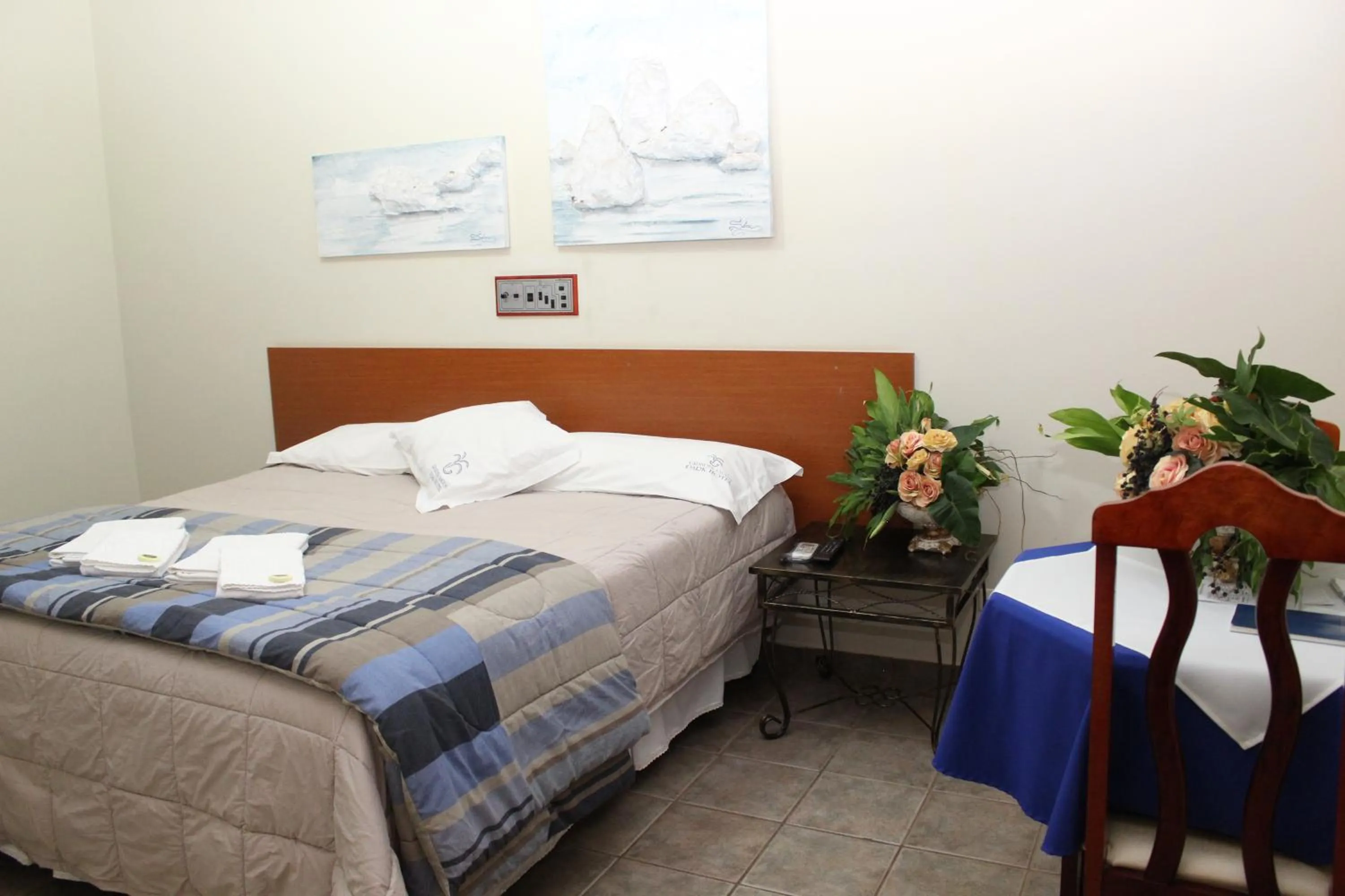 Bed in Grandes Lagos Park Hotel