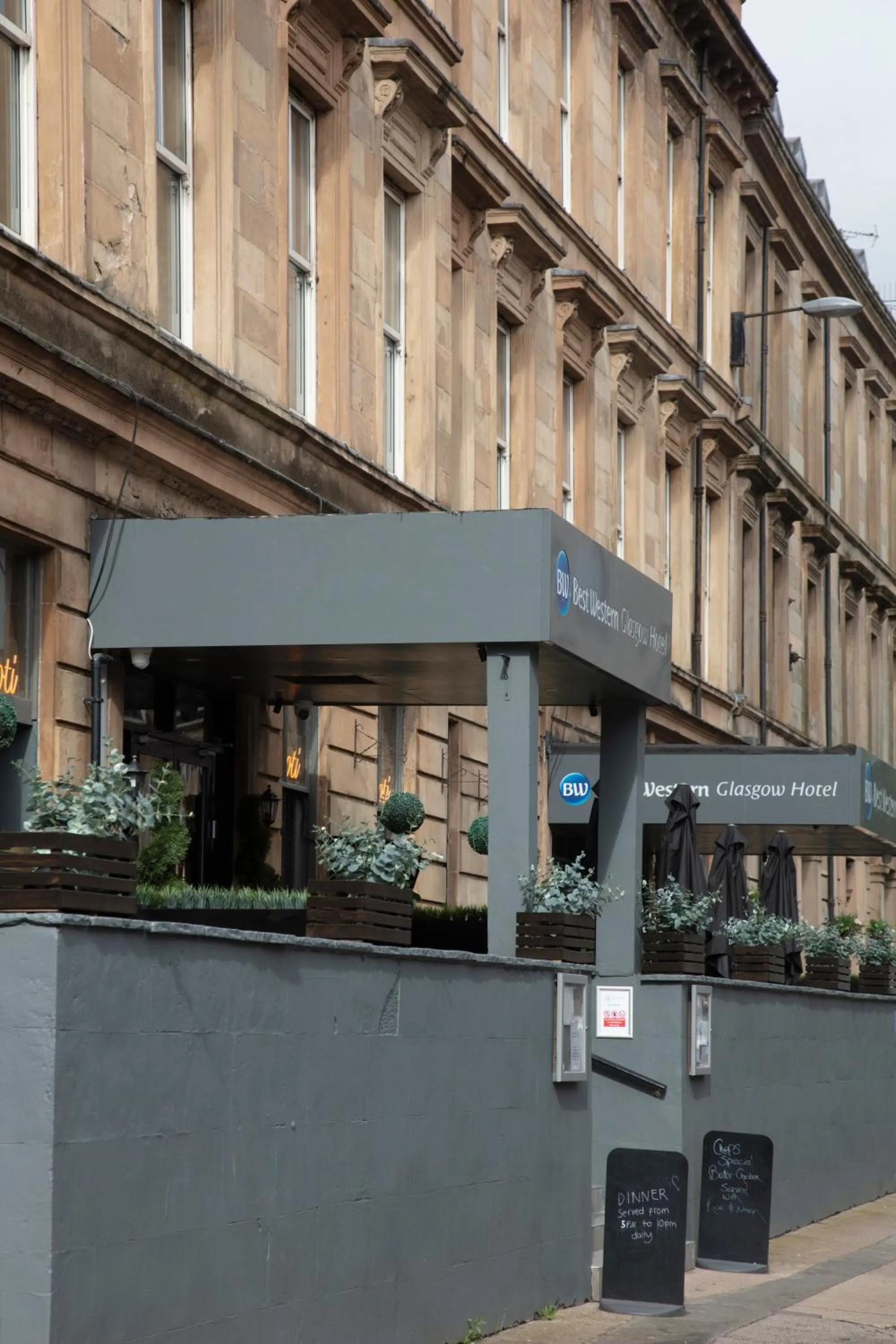 Property building in Best Western Glasgow Hotel