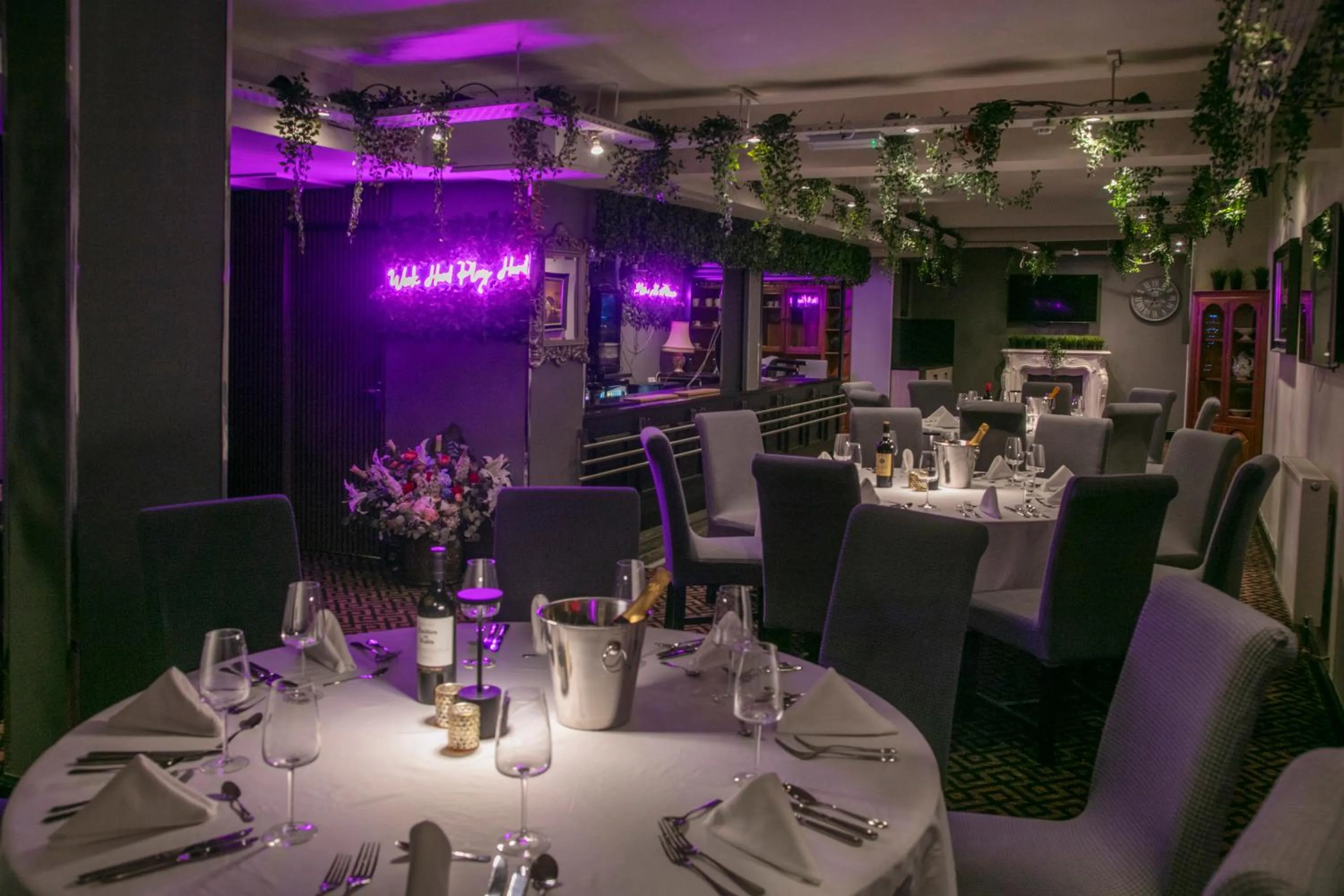 Restaurant/places to eat in Best Western Glasgow Hotel