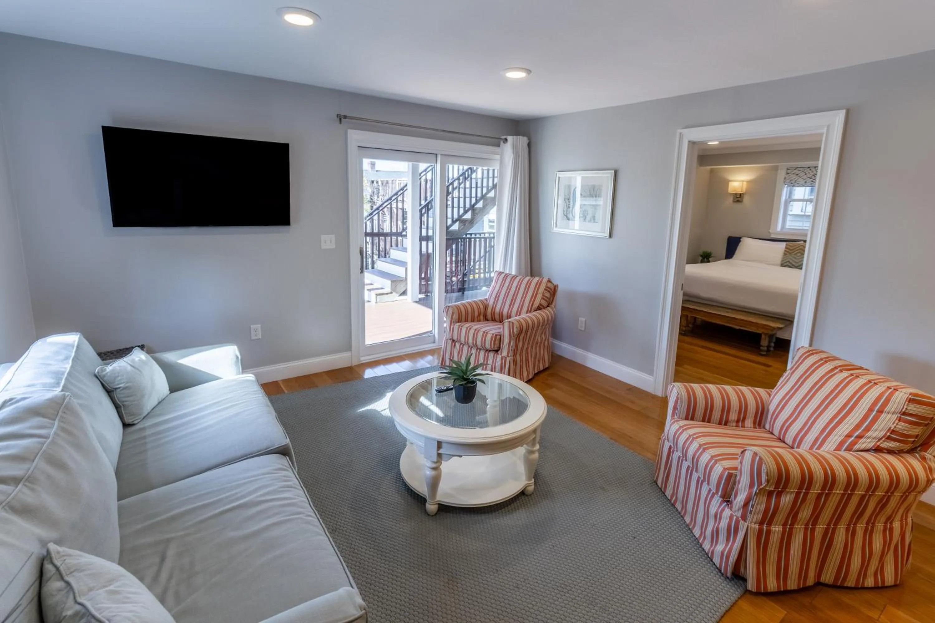 The Newport Lofts - 617 Thames Street