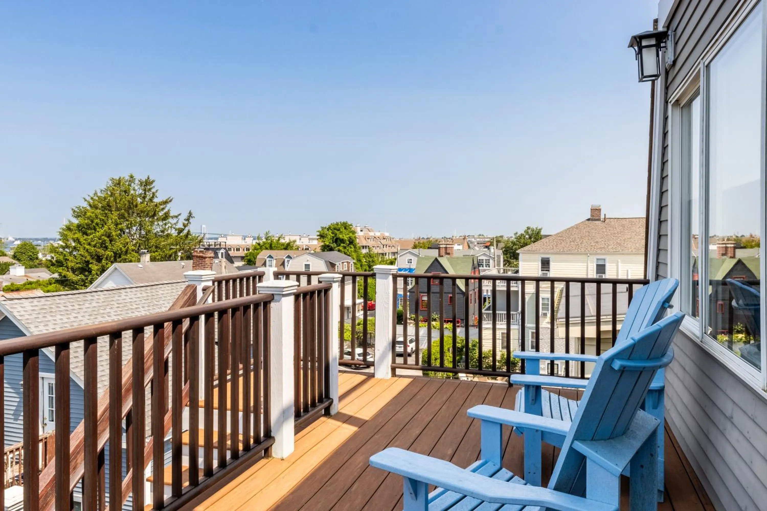 The Newport Lofts - 617 Thames Street