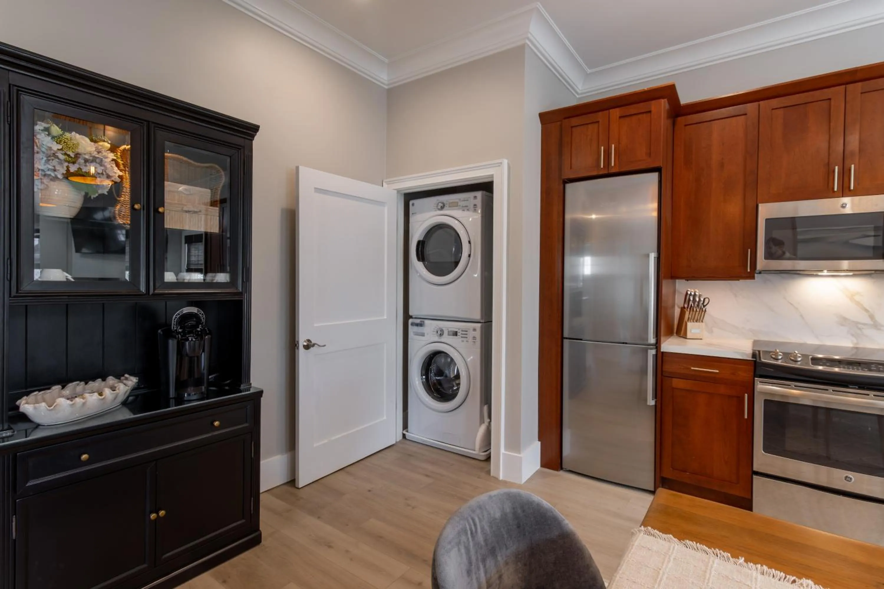 The Newport Lofts - 548 Thames Street