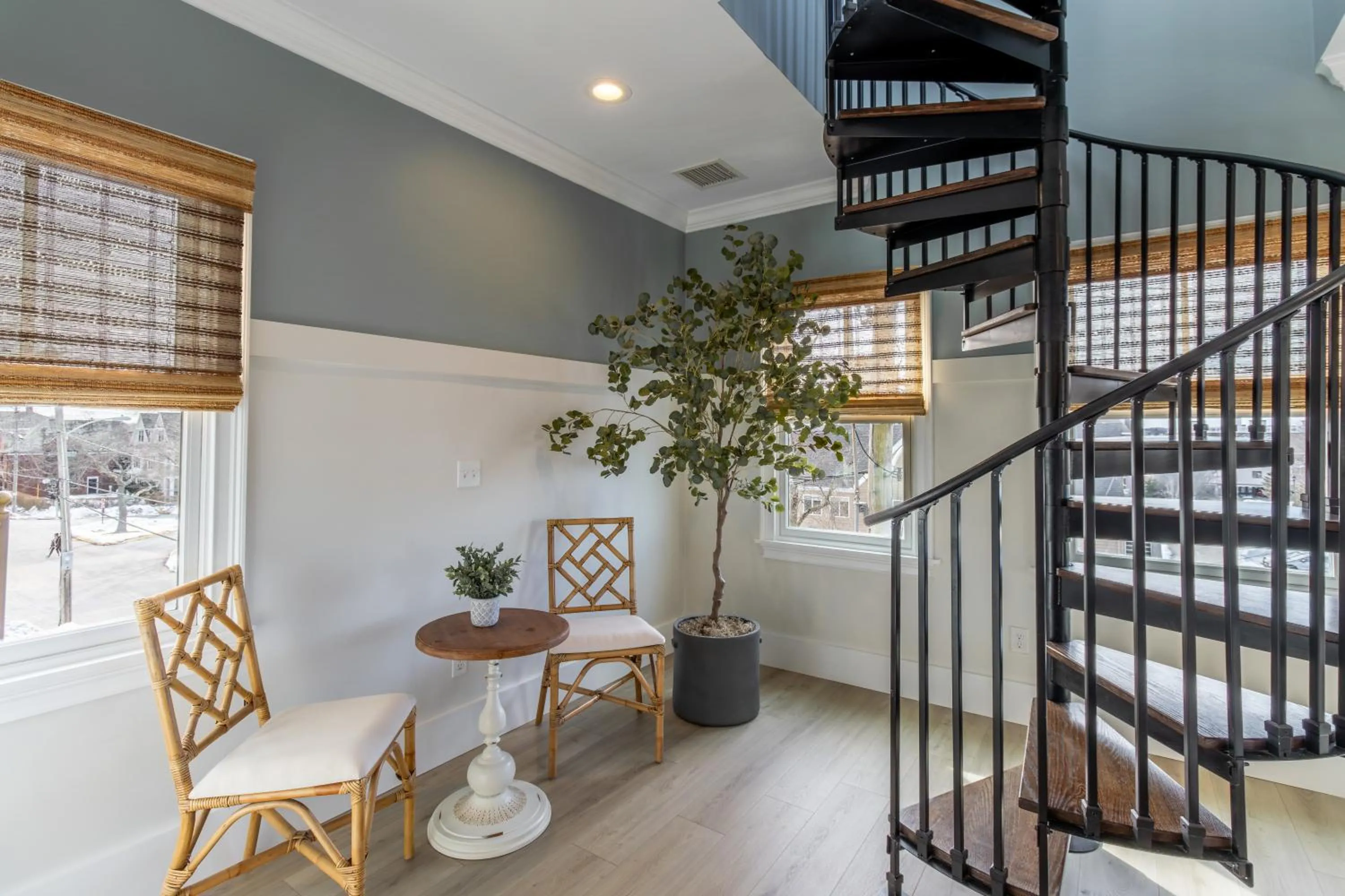 The Newport Lofts - 548 Thames Street