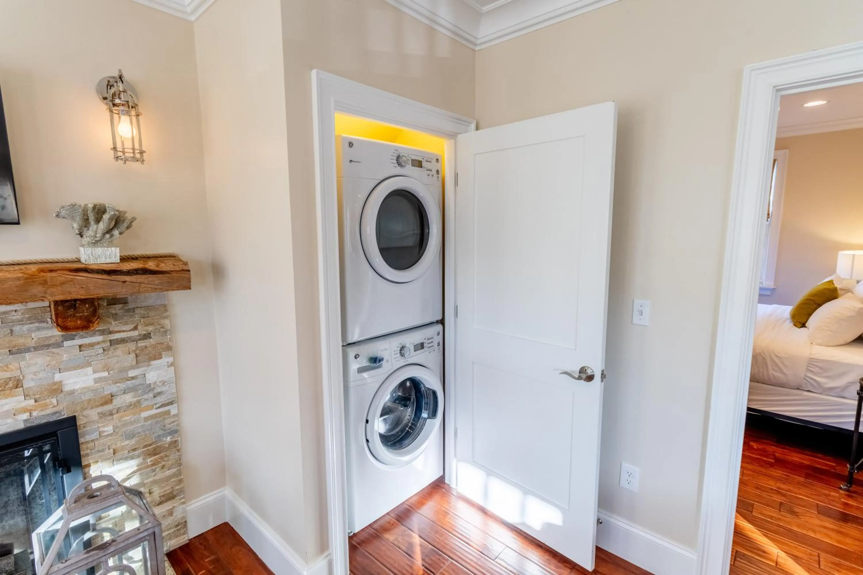 Bed in The Newport Lofts - 546 Thames Street