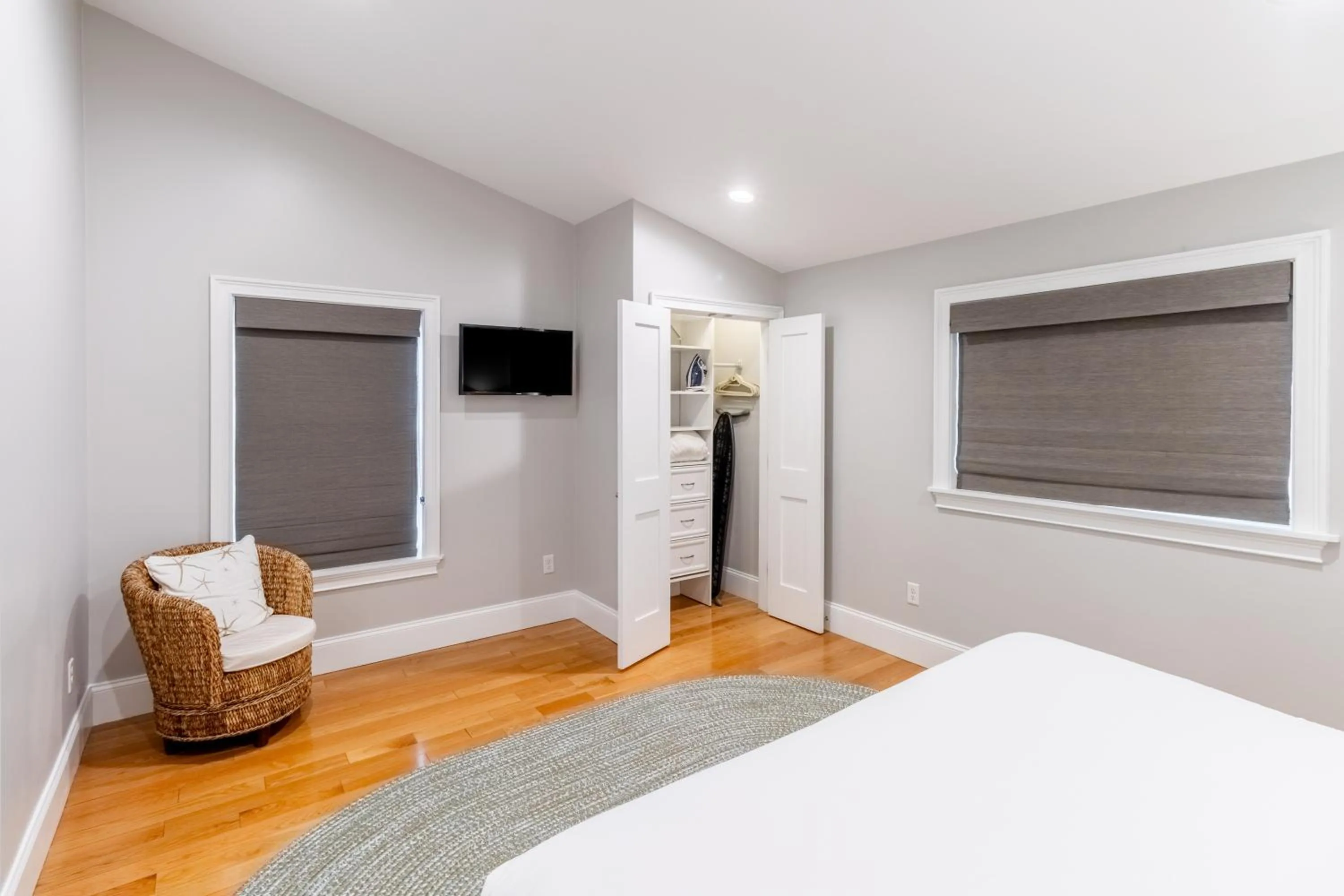 Bed in The Newport Lofts - 359 Thames Street