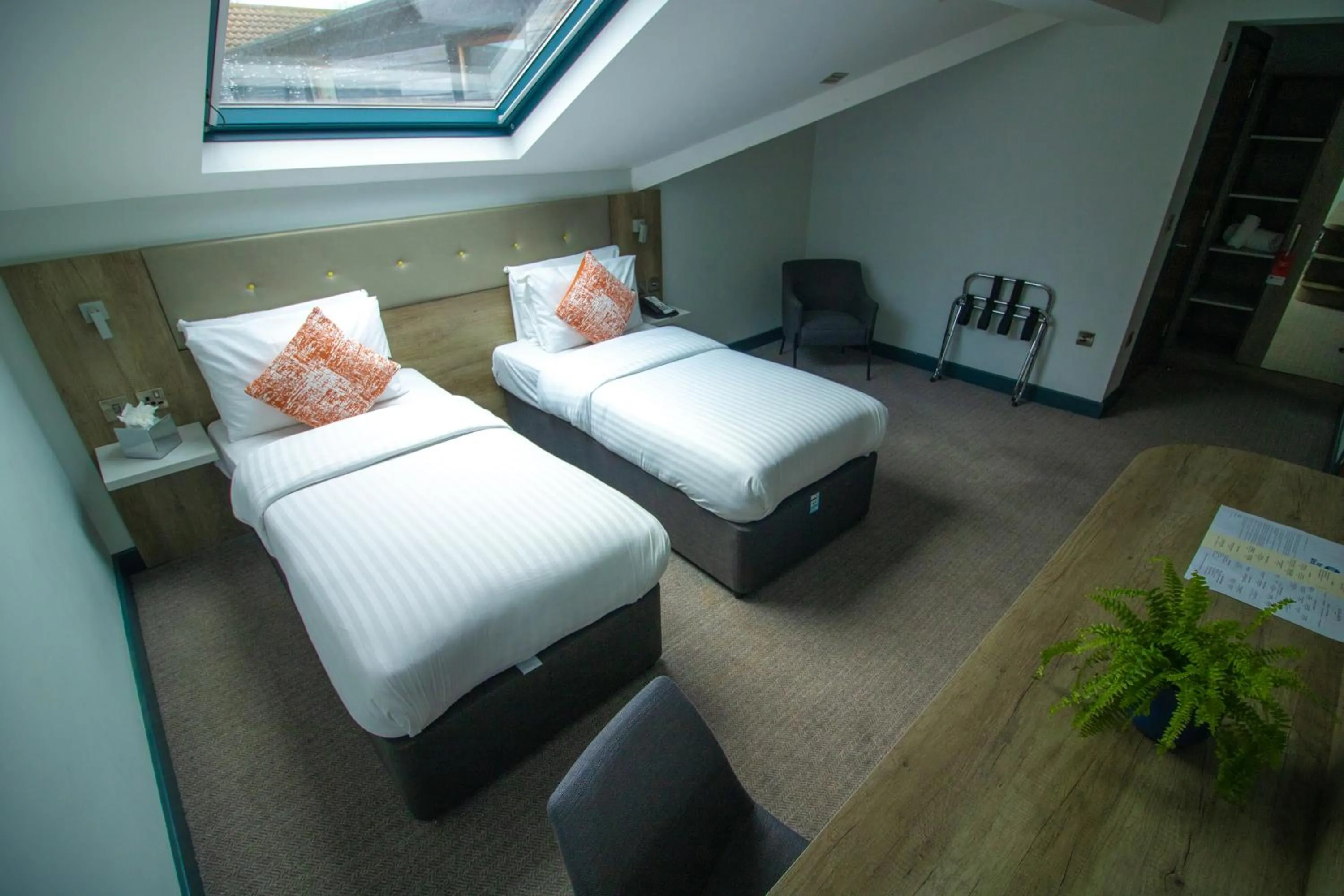 Bedroom, Bed in voco Rockingham Forest Corby by IHG