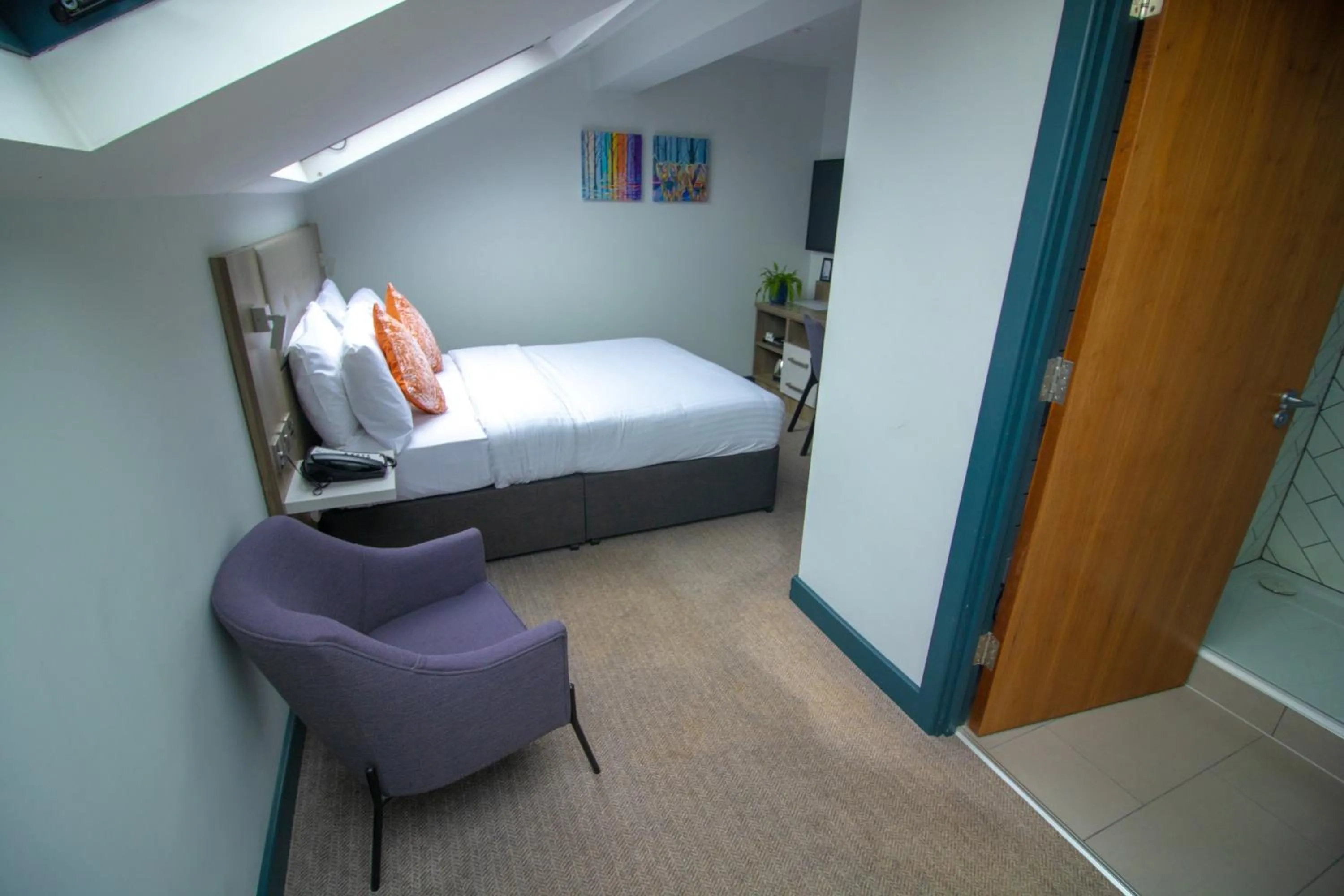 Bedroom, Bed in voco Rockingham Forest Corby by IHG