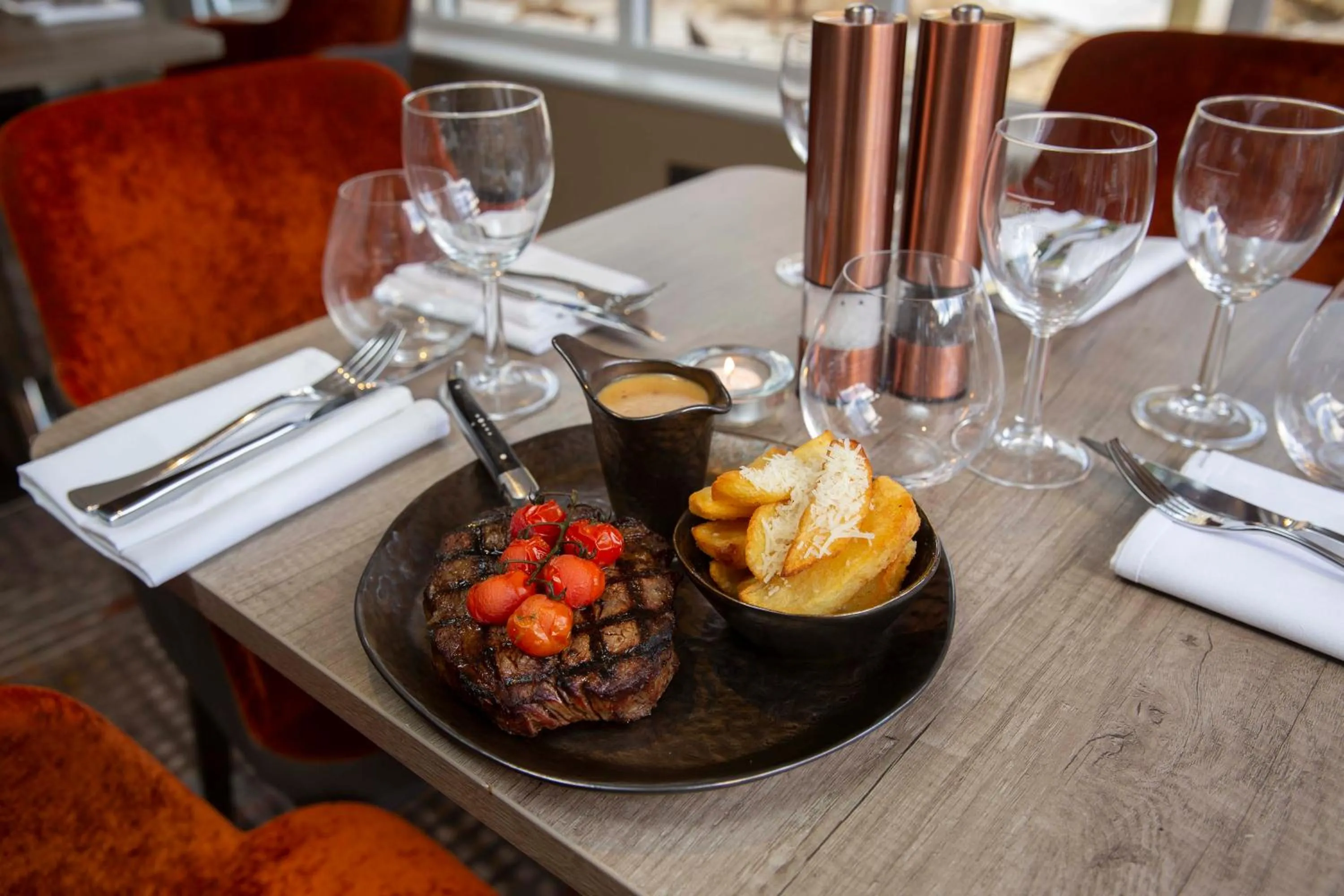 Restaurant/places to eat in Best Western Plus Moat House Reading