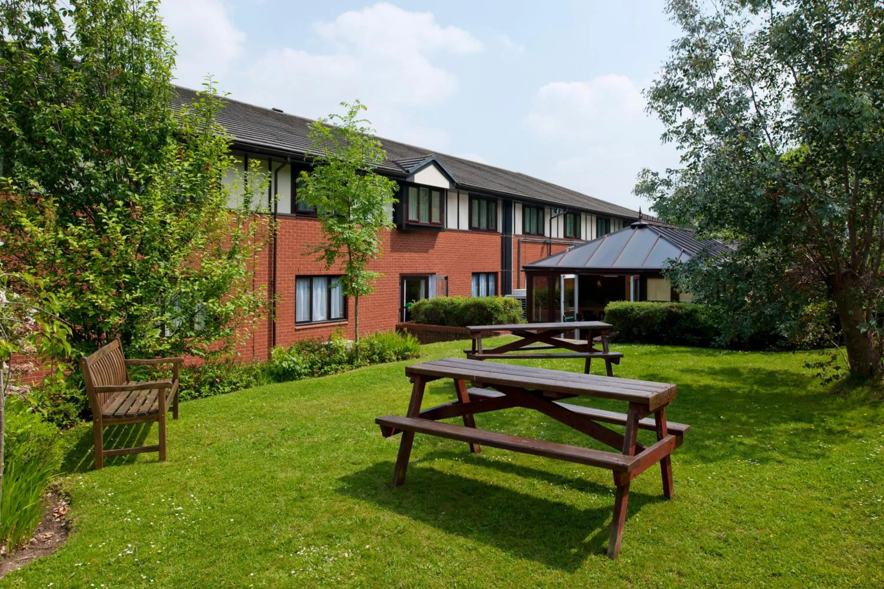 Property building in Holiday Inn A55 Chester West by IHG