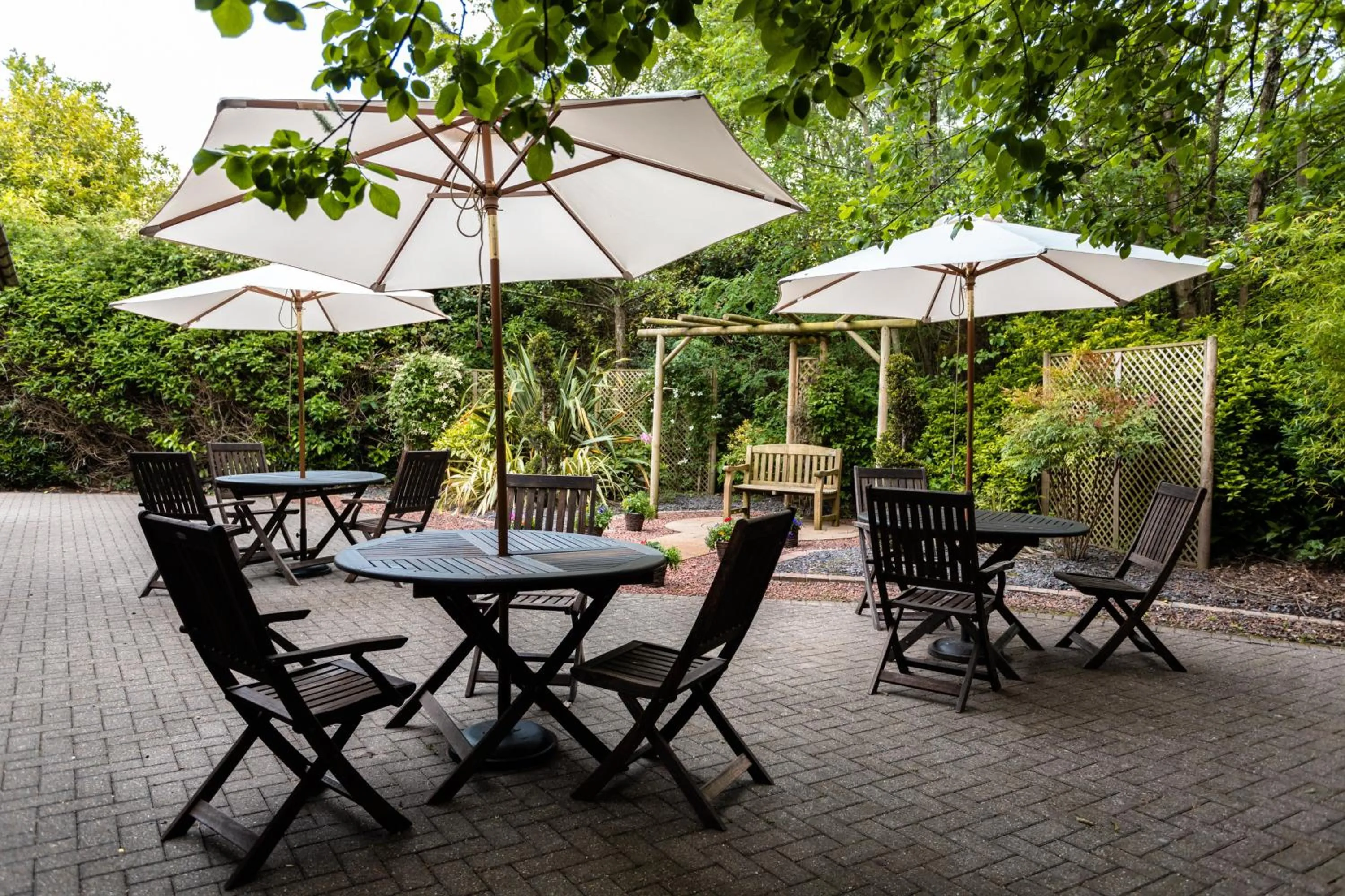 Property building in Holiday Inn A55 Chester West by IHG