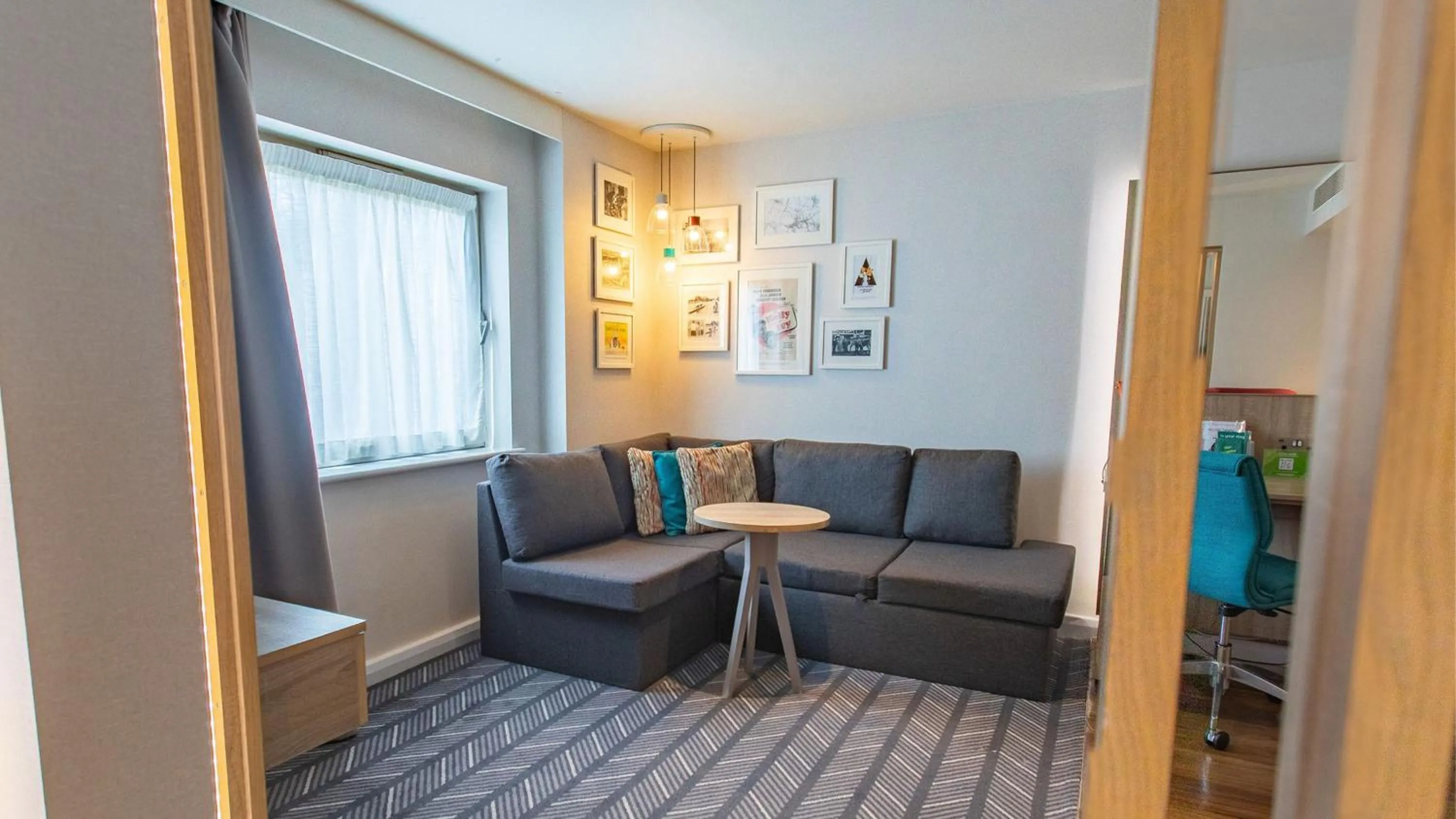 Photo of the whole room in Holiday Inn London-Shepperton by IHG