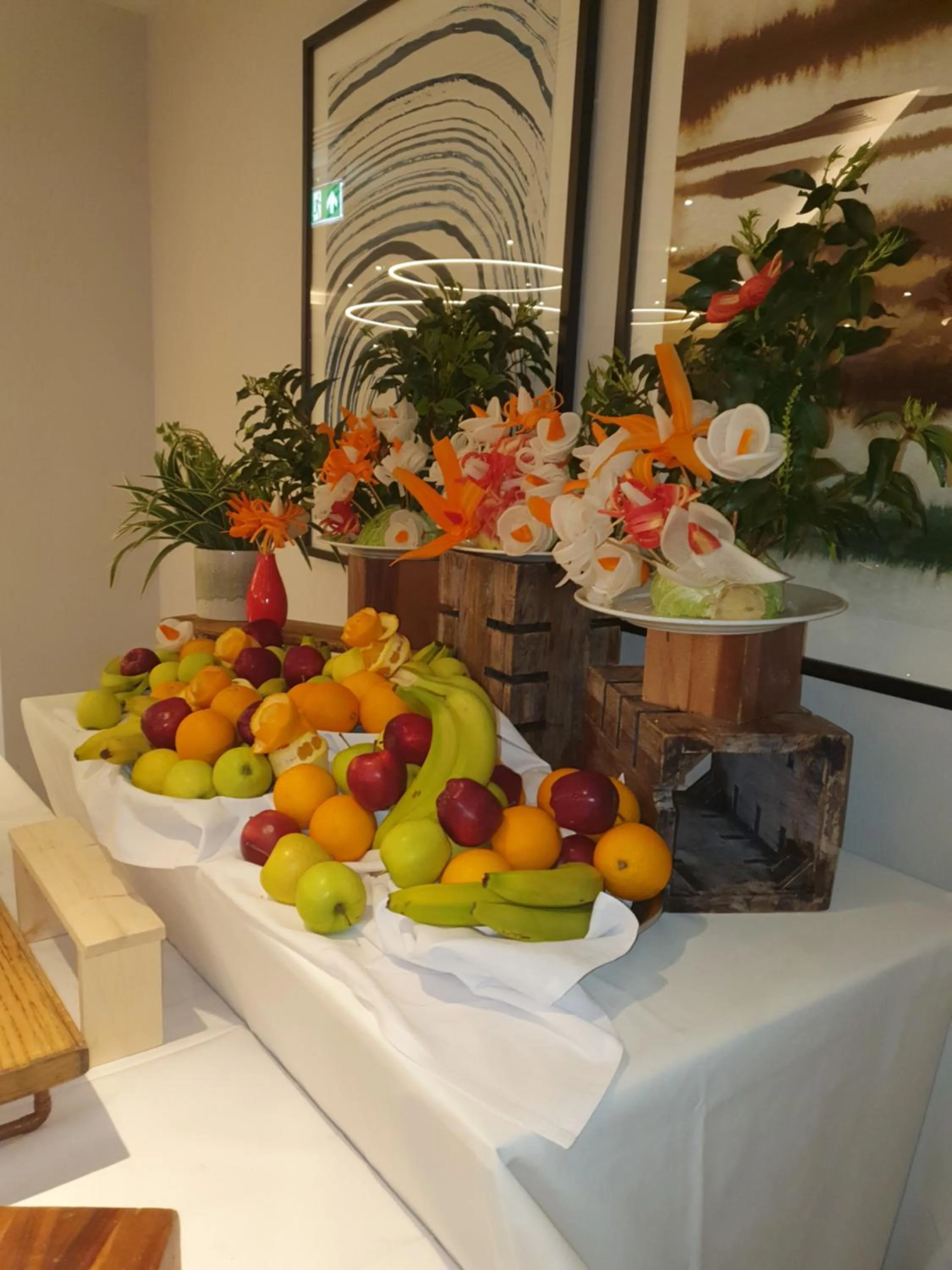 Breakfast in Holiday Inn London-Shepperton by IHG