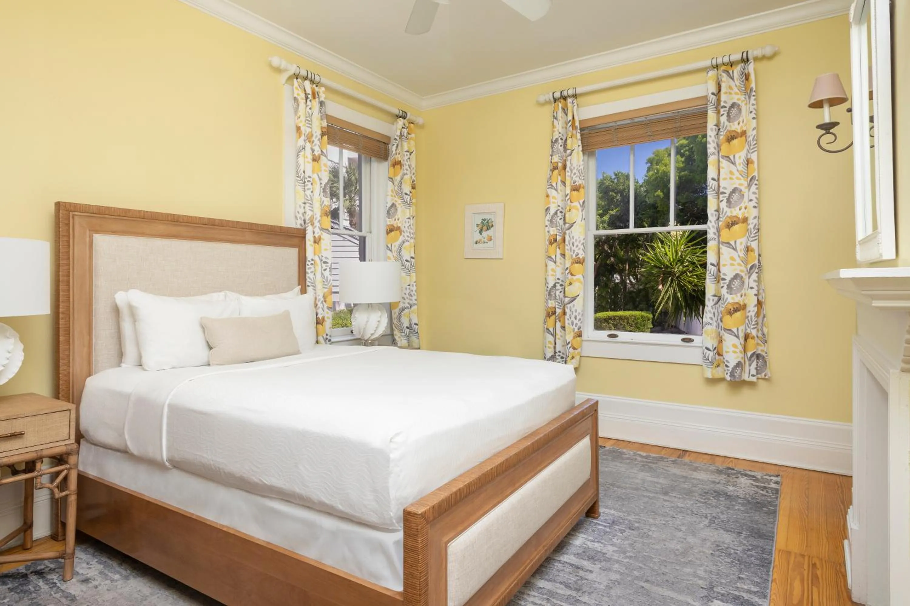 Bed in Weatherstation Inn Circa 1911