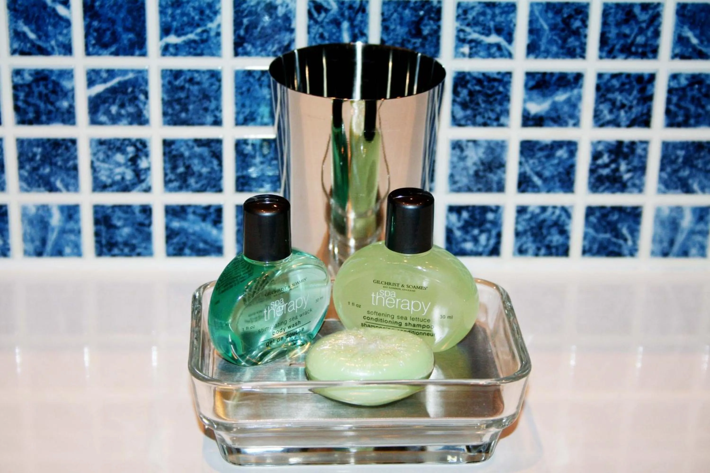 Bathroom in Dreamhouse Apartments Glasgow West End