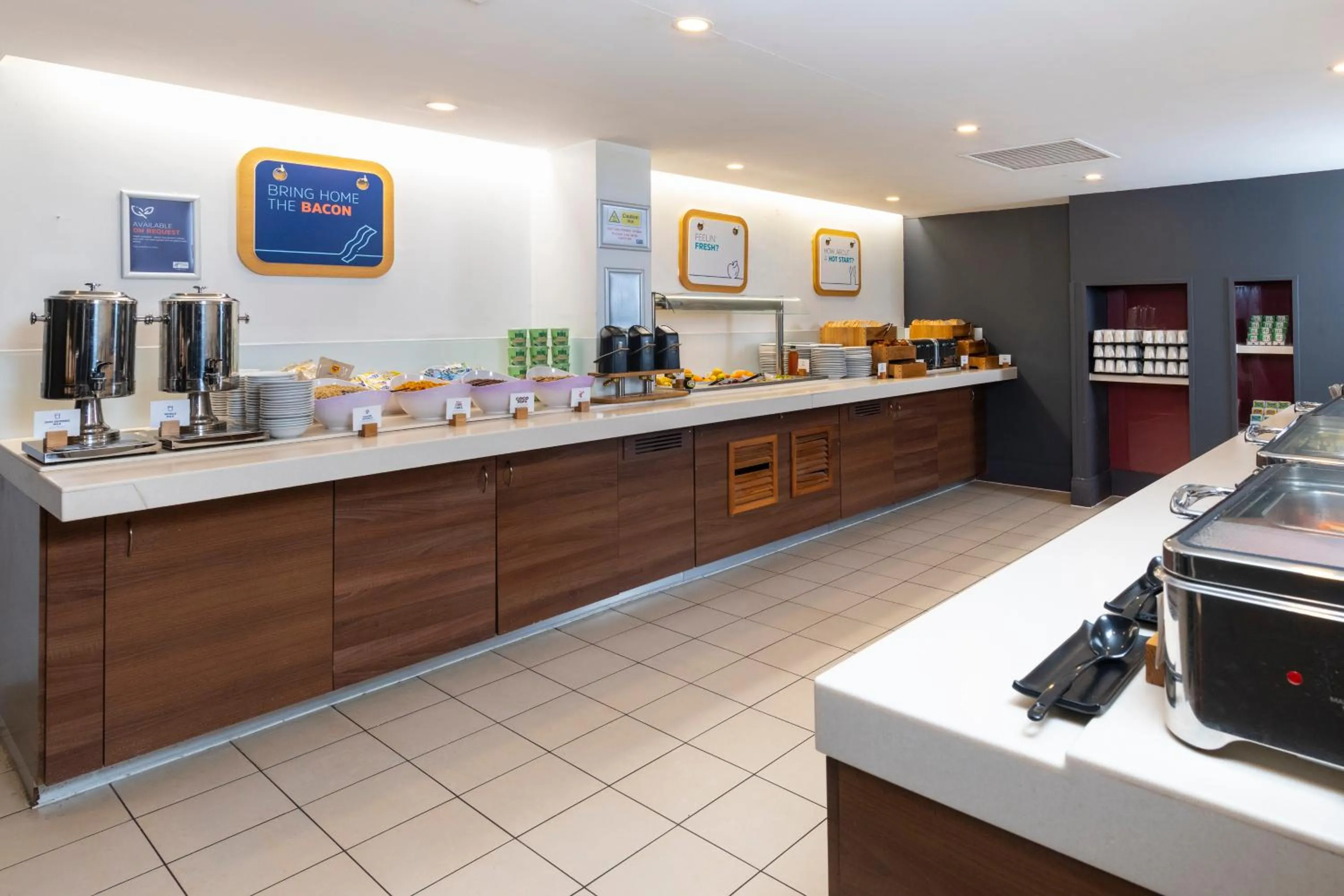 Breakfast in Holiday Inn Express Milton Keynes by IHG