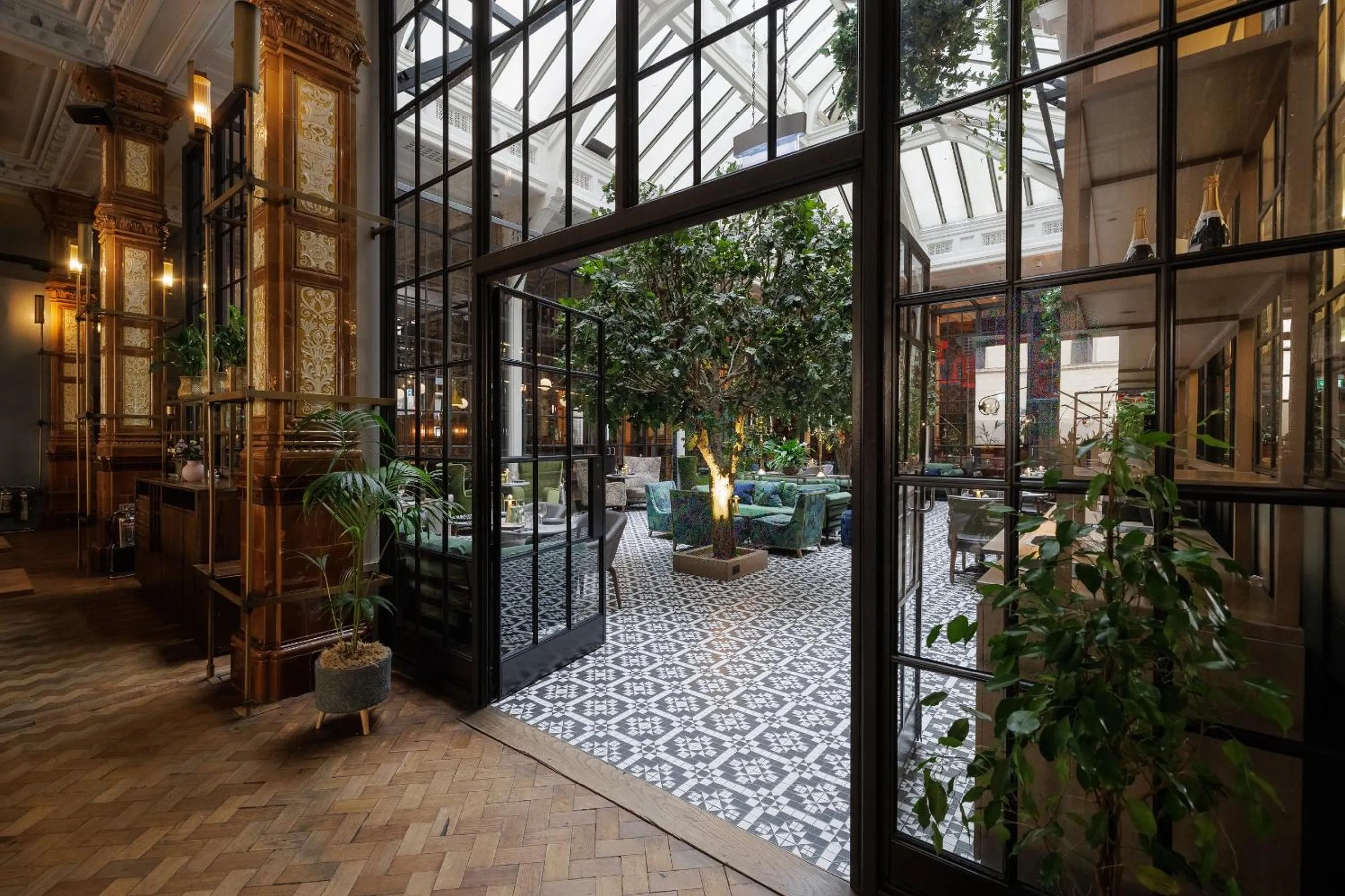 Meeting/conference room in Kimpton Clocktower by IHG