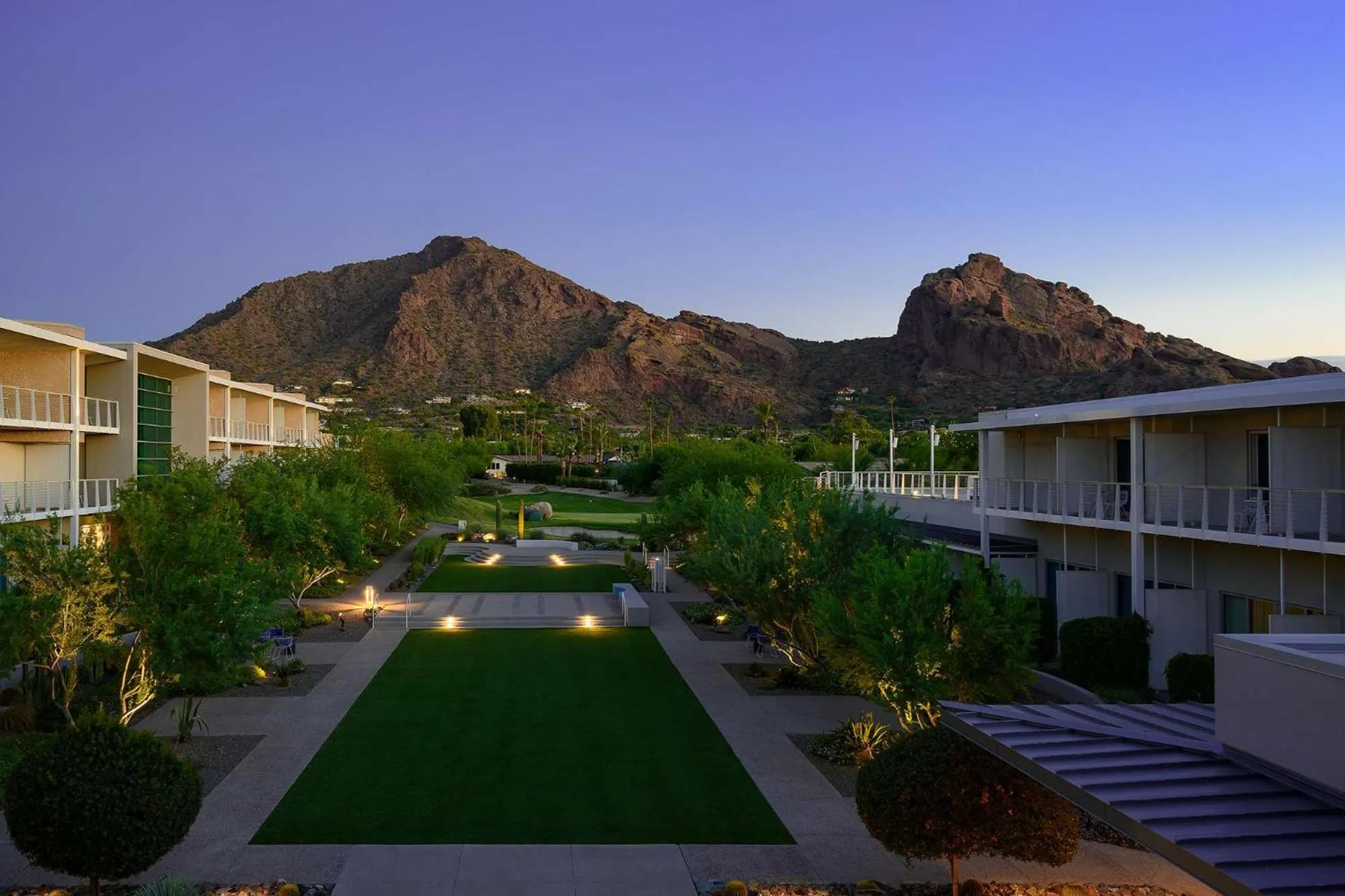 Property building in Mountain Shadows Resort Scottsdale