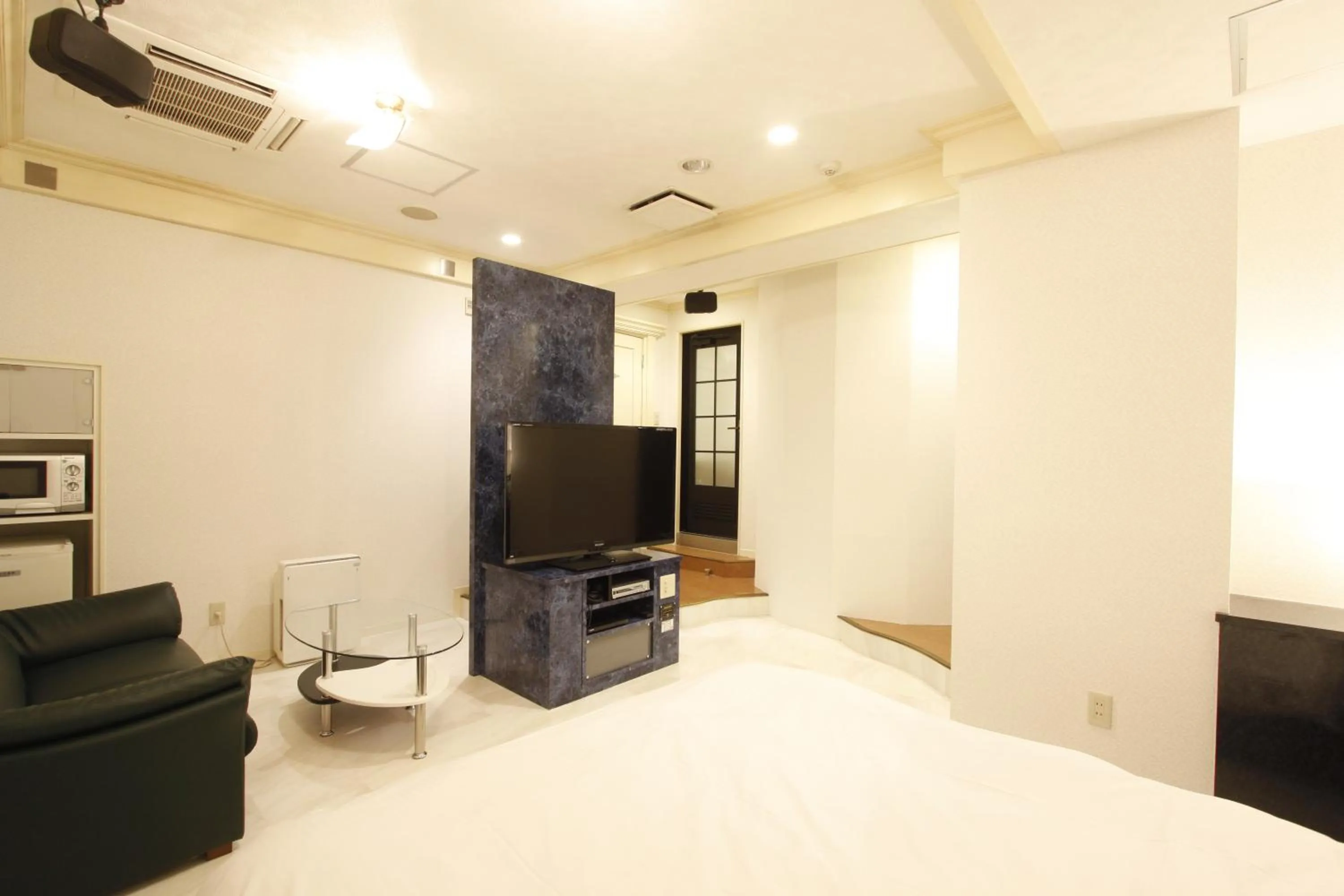 Photo of the whole room, Bed in Noa Hotel Toyotaminami (Adult Only)