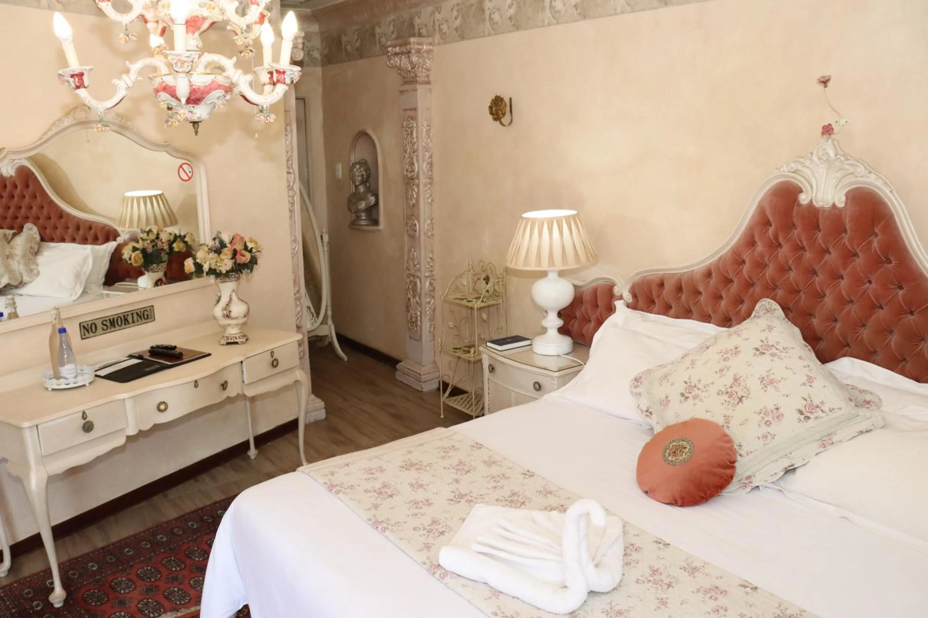 Bed in Victoria Manor