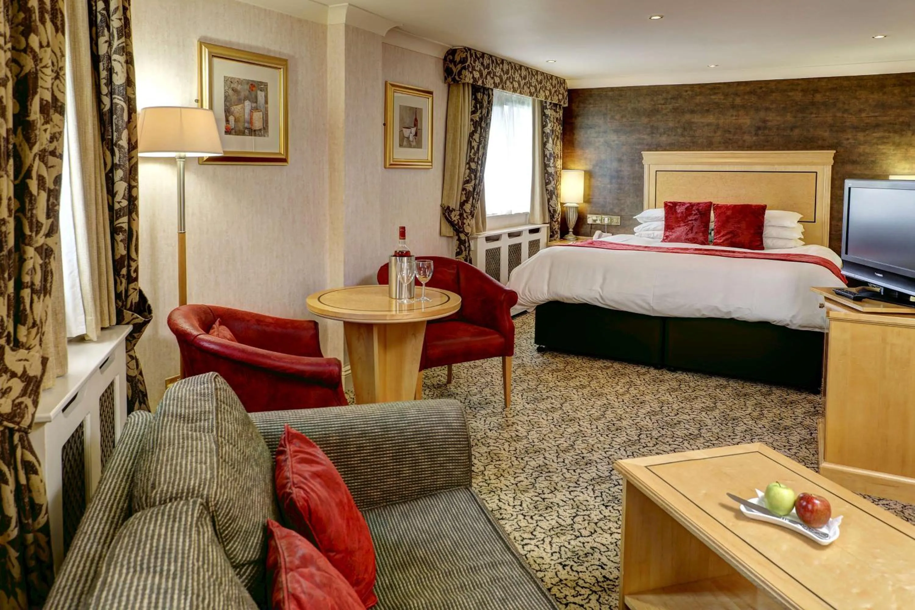 Bedroom, Bed in Best Western Frodsham Forest Hills Hotel