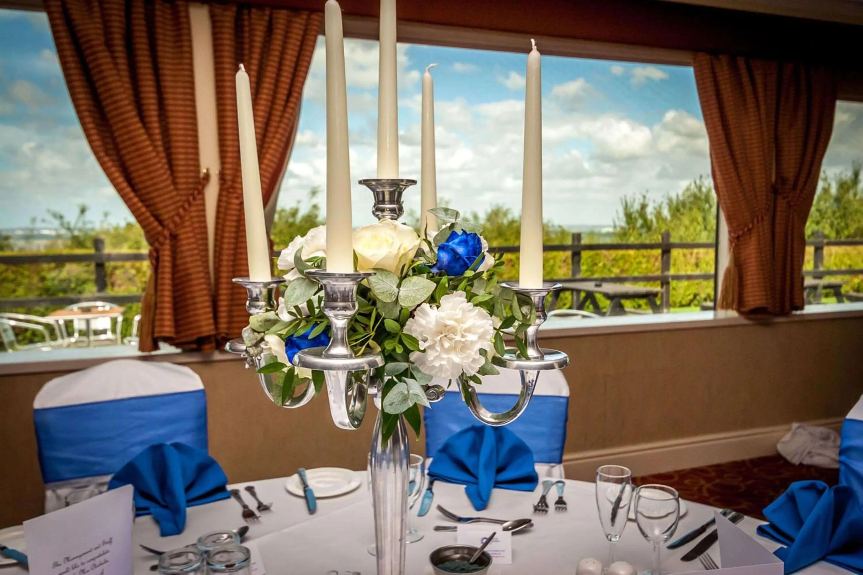 wedding in Best Western Frodsham Forest Hills Hotel