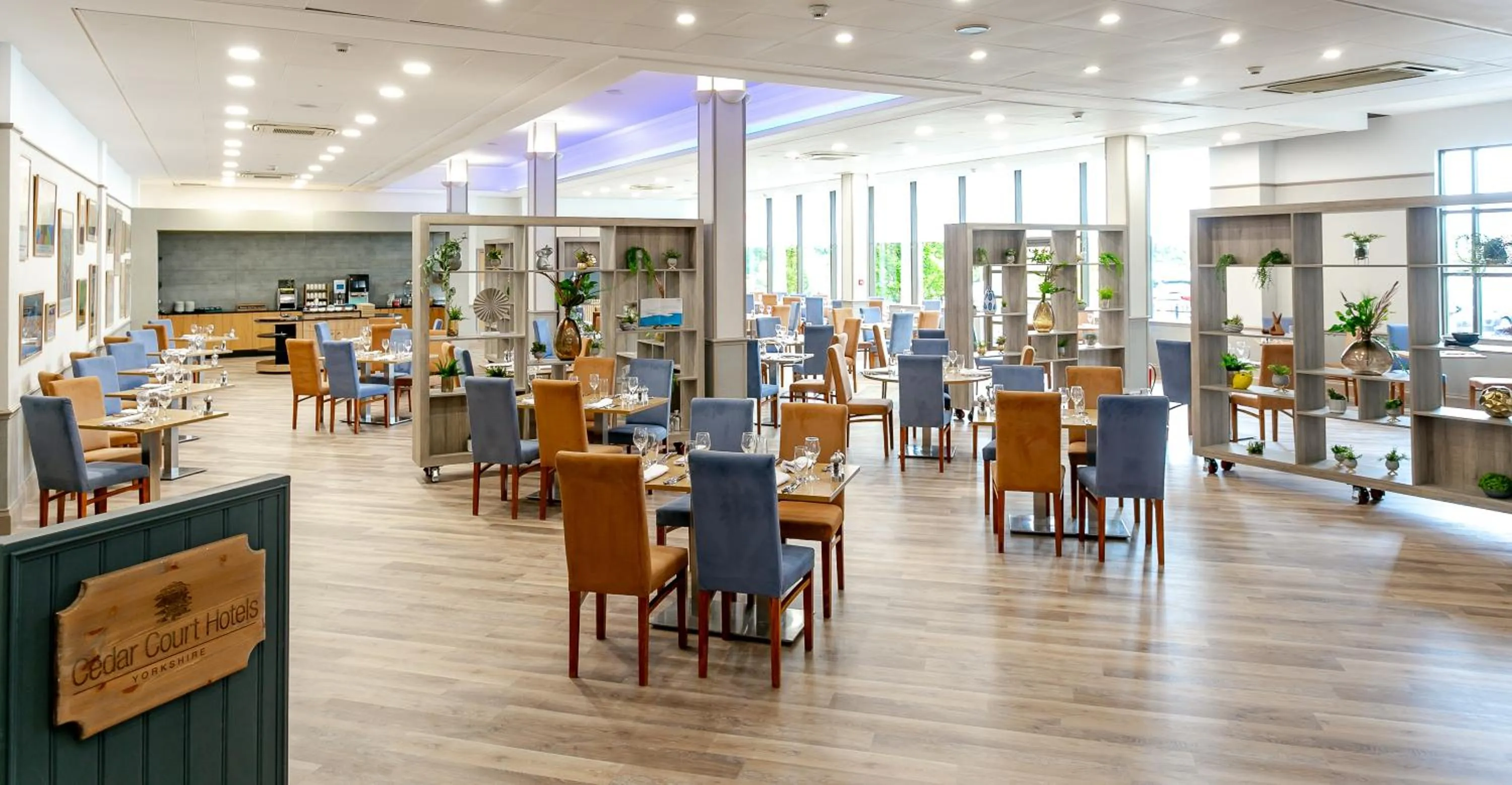 Restaurant/places to eat in Cedar Court Bradford Hotel