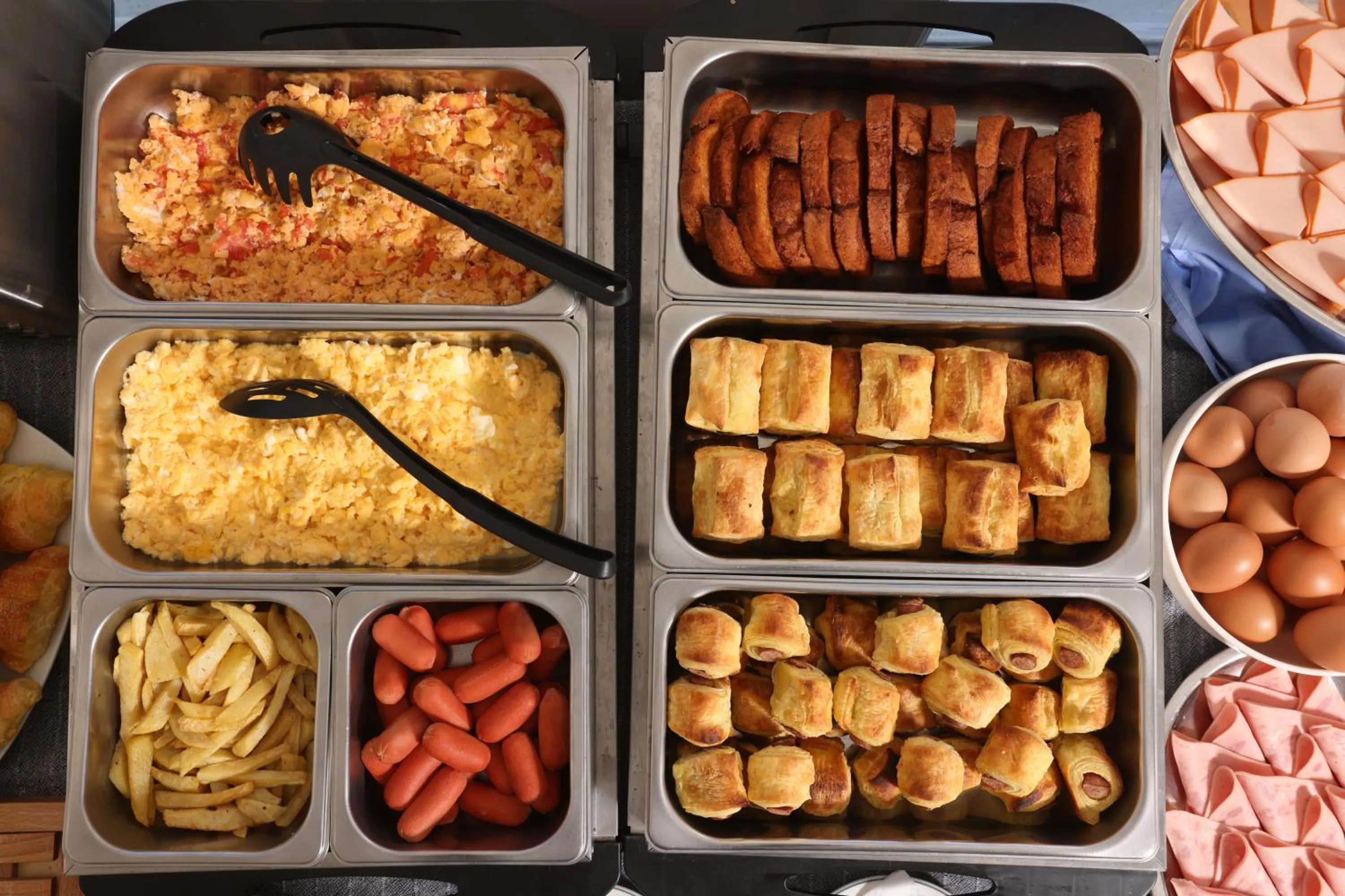 Breakfast in Summer Beach Hotel