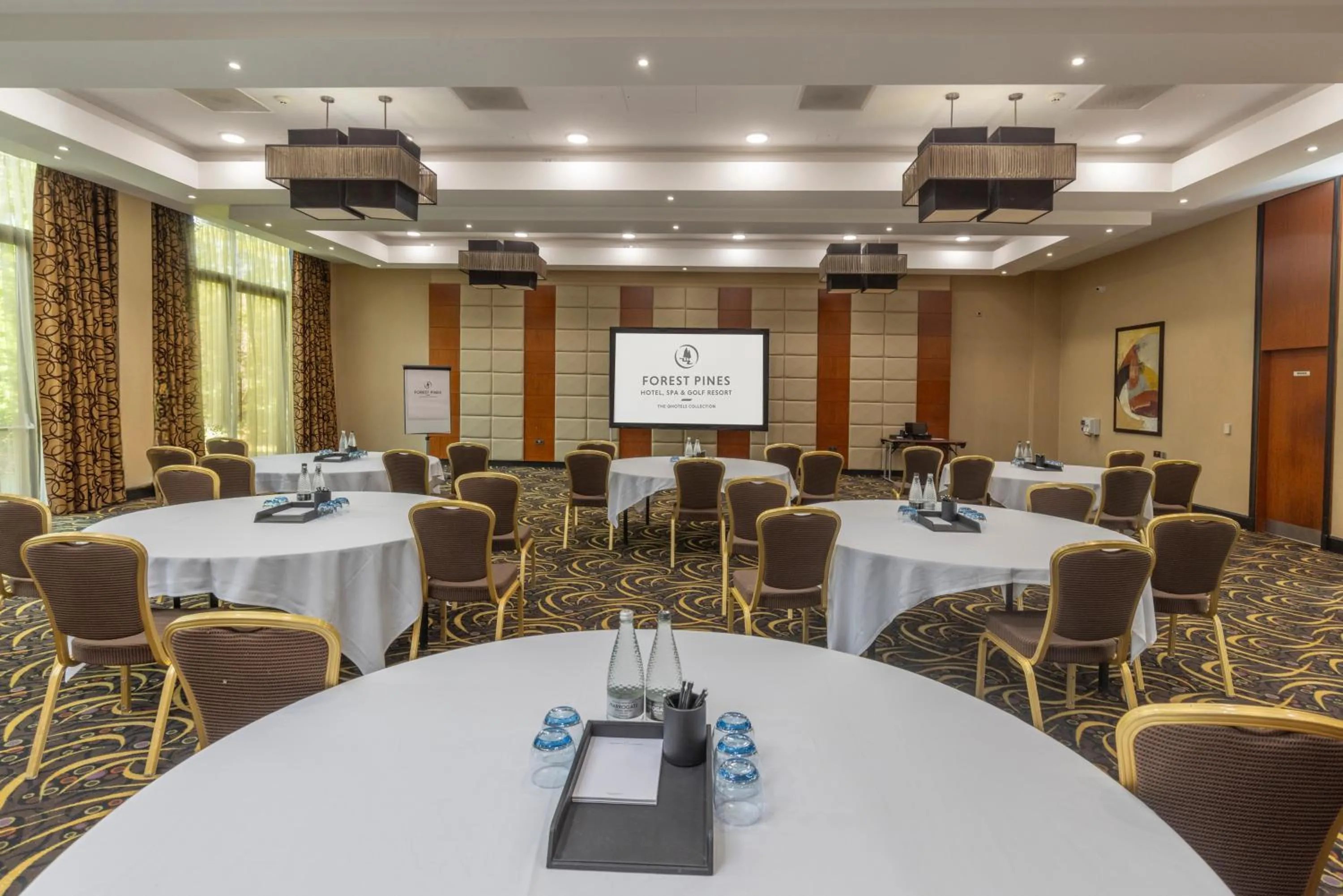Meeting/conference room in Forest Pines Hotel, Spa & Golf Resort