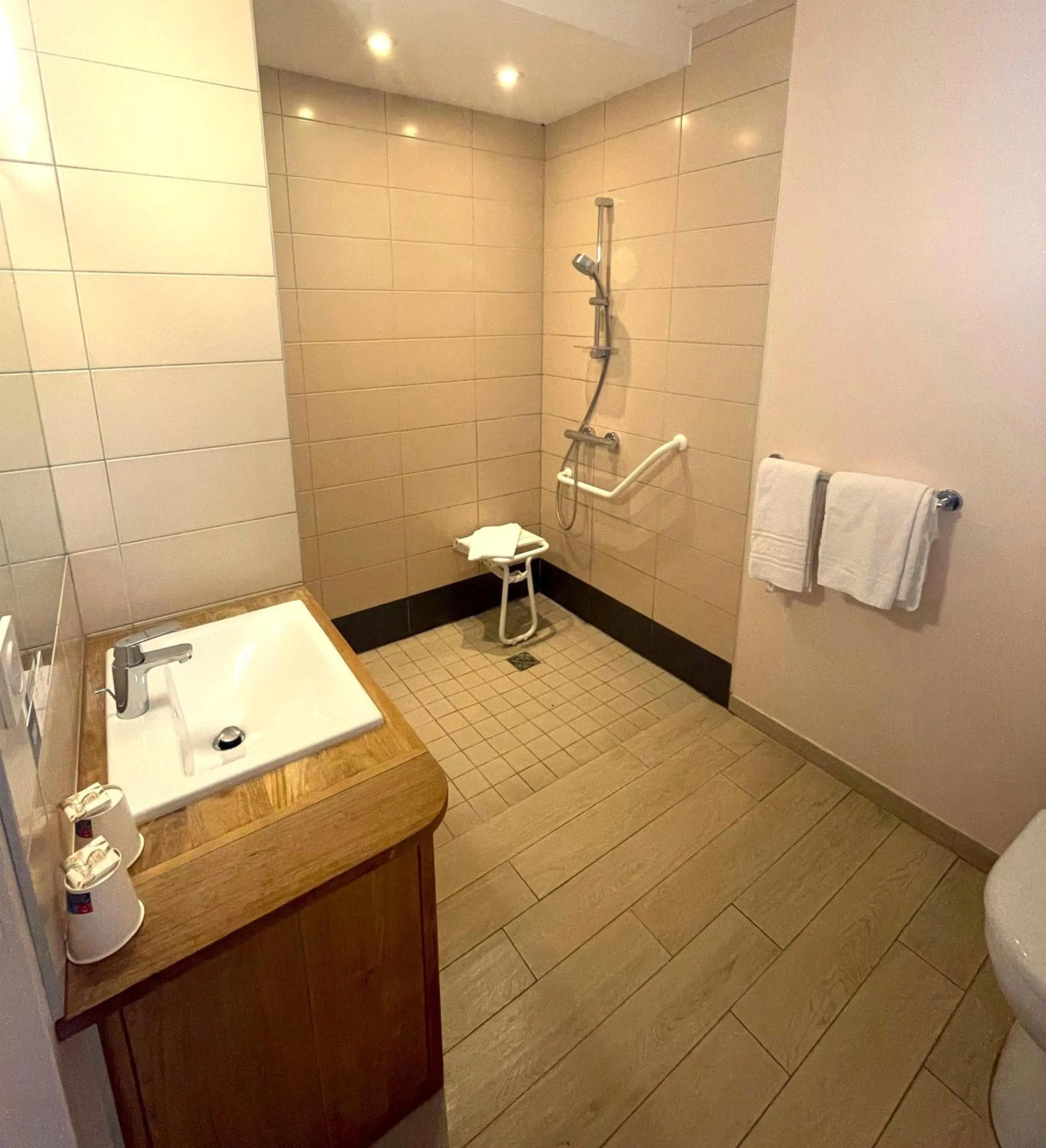 Logis Hôtel Restaurant Du Labrador