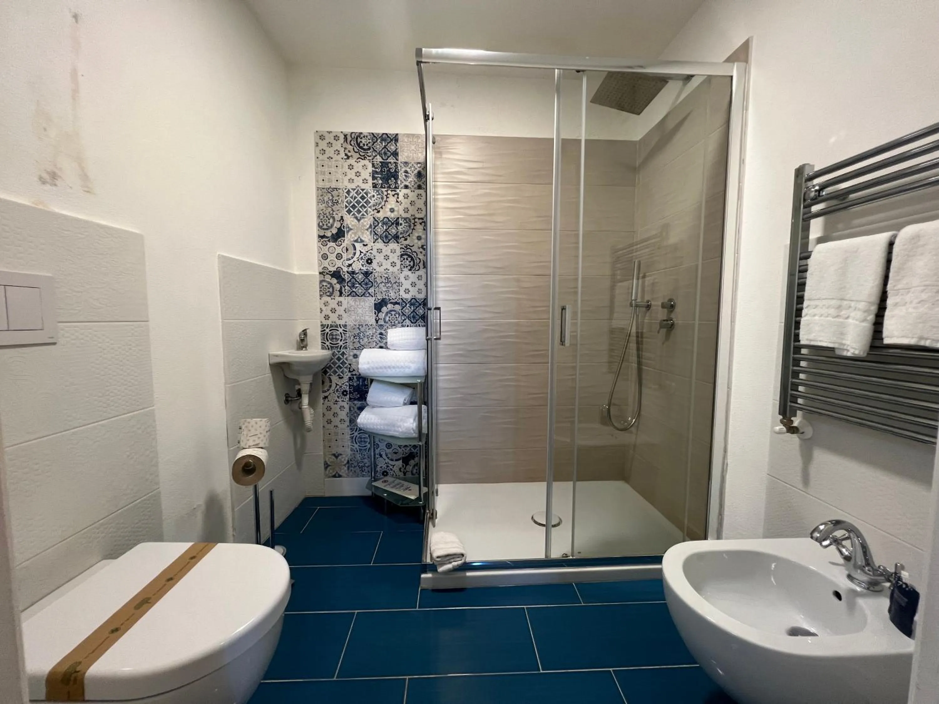 Bathroom in Hotel Ortigia Royal Suite