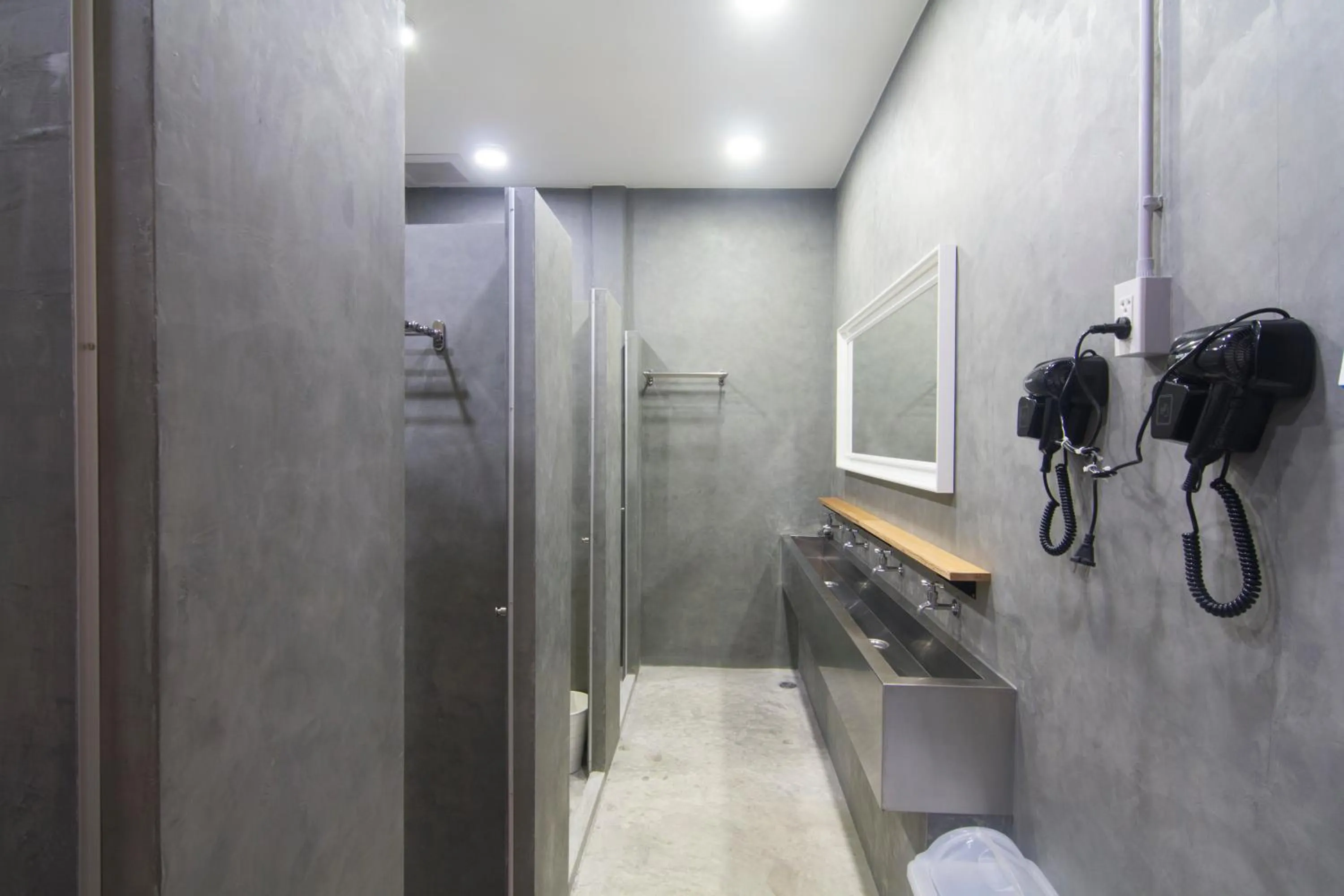 Bathroom in Norn Yaowarat Hotel