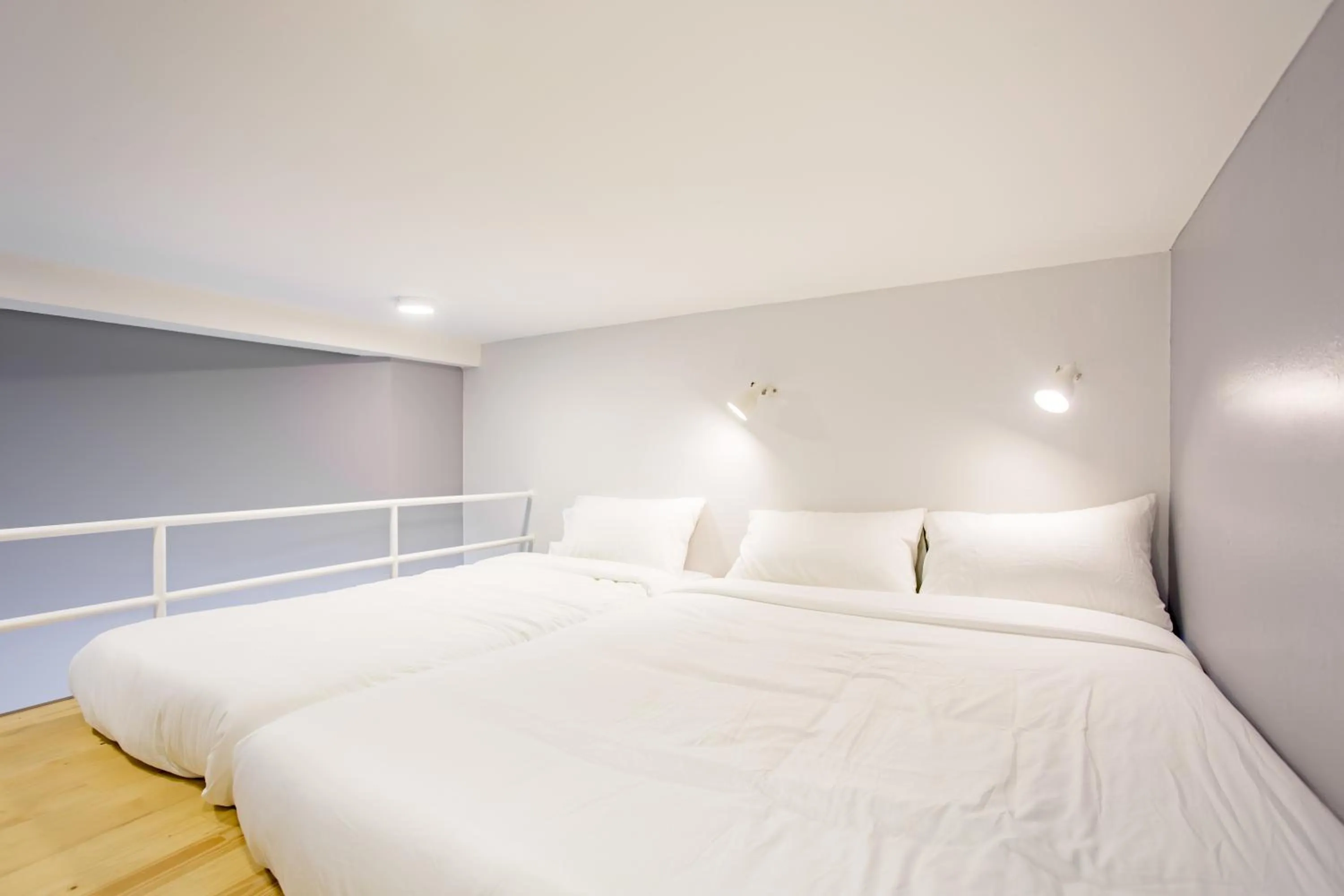 Bed in Norn Yaowarat Hotel